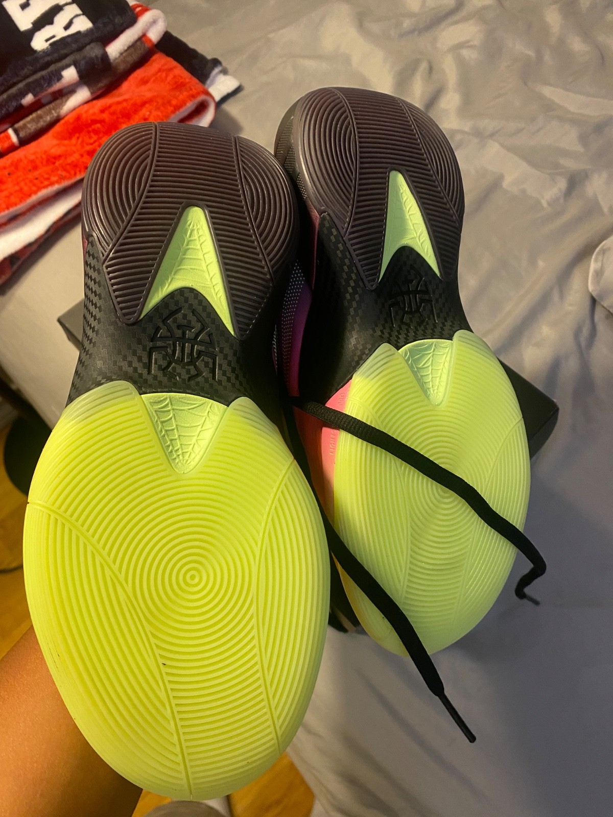adidas d.o.n. issue 7 size 7 BRAND NEW