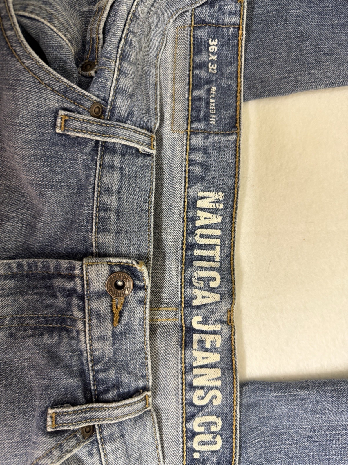 Nautica Men’s Relaxed Fit Straight Leg Jeans Size 36×32, Light Wash