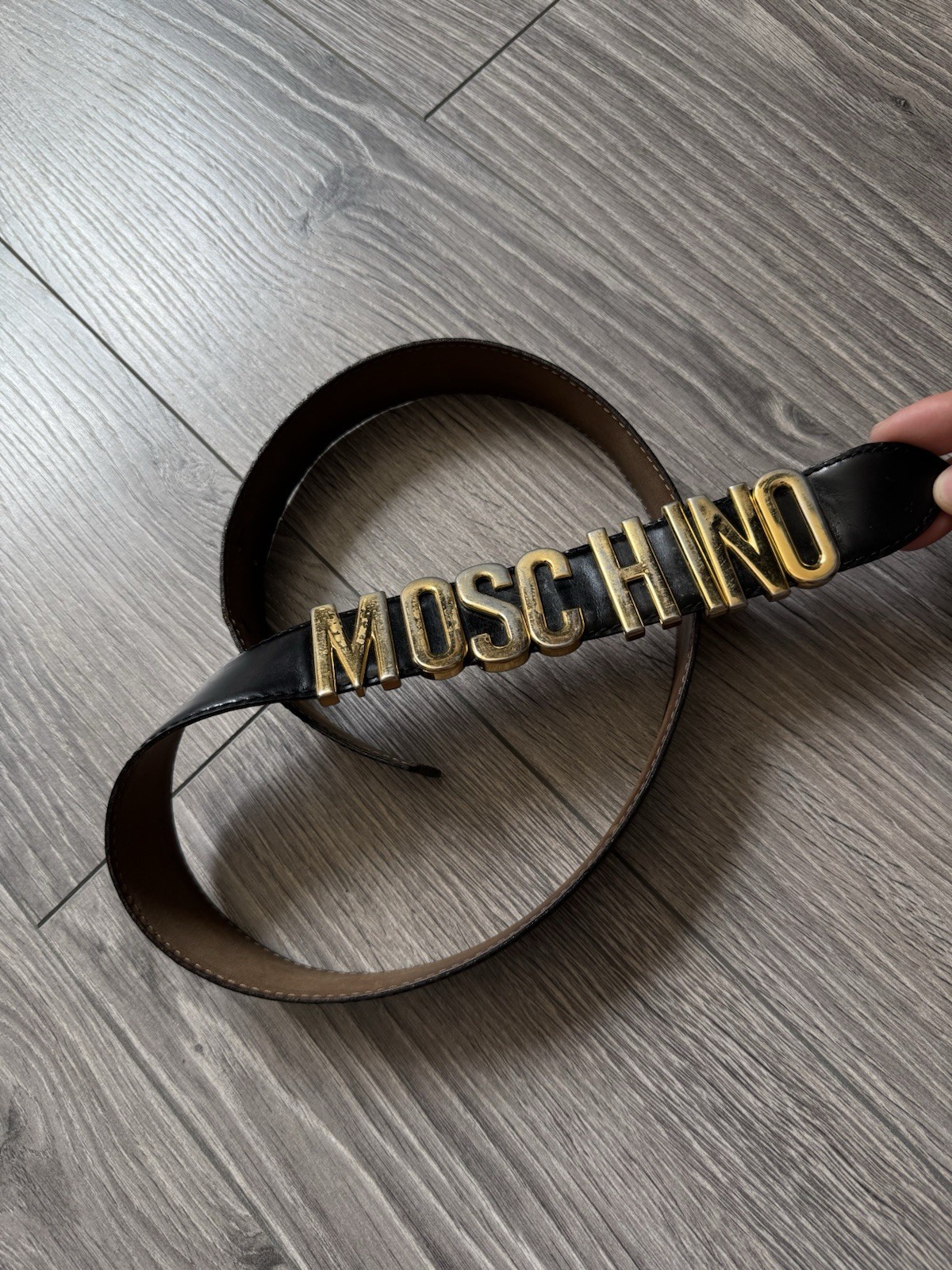 Moschino Redwall Leather Belt OS
