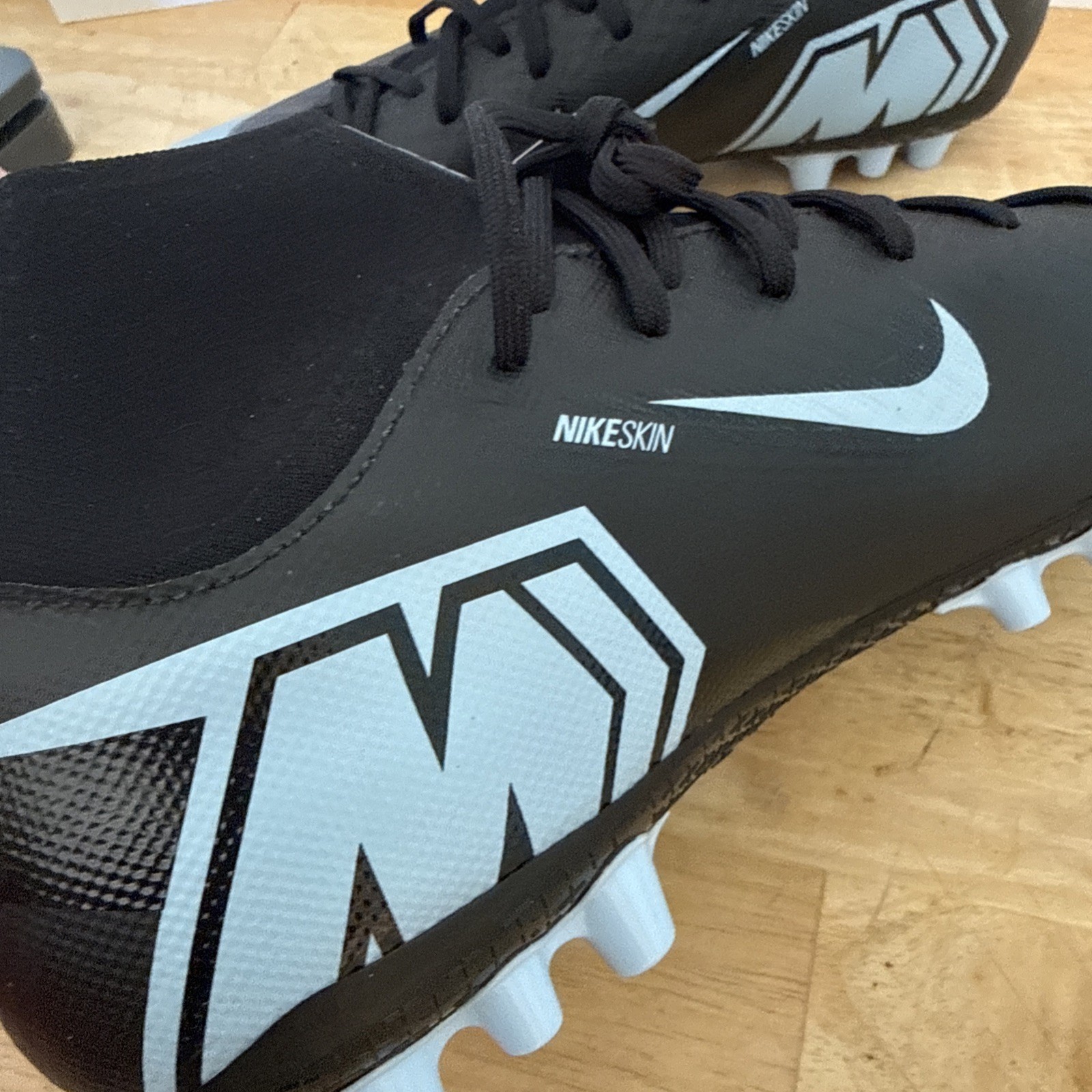 Nike Men’s Mercurial Superfly 10 Academy AG Cleats Soccer Black/Ice Blue 10.5