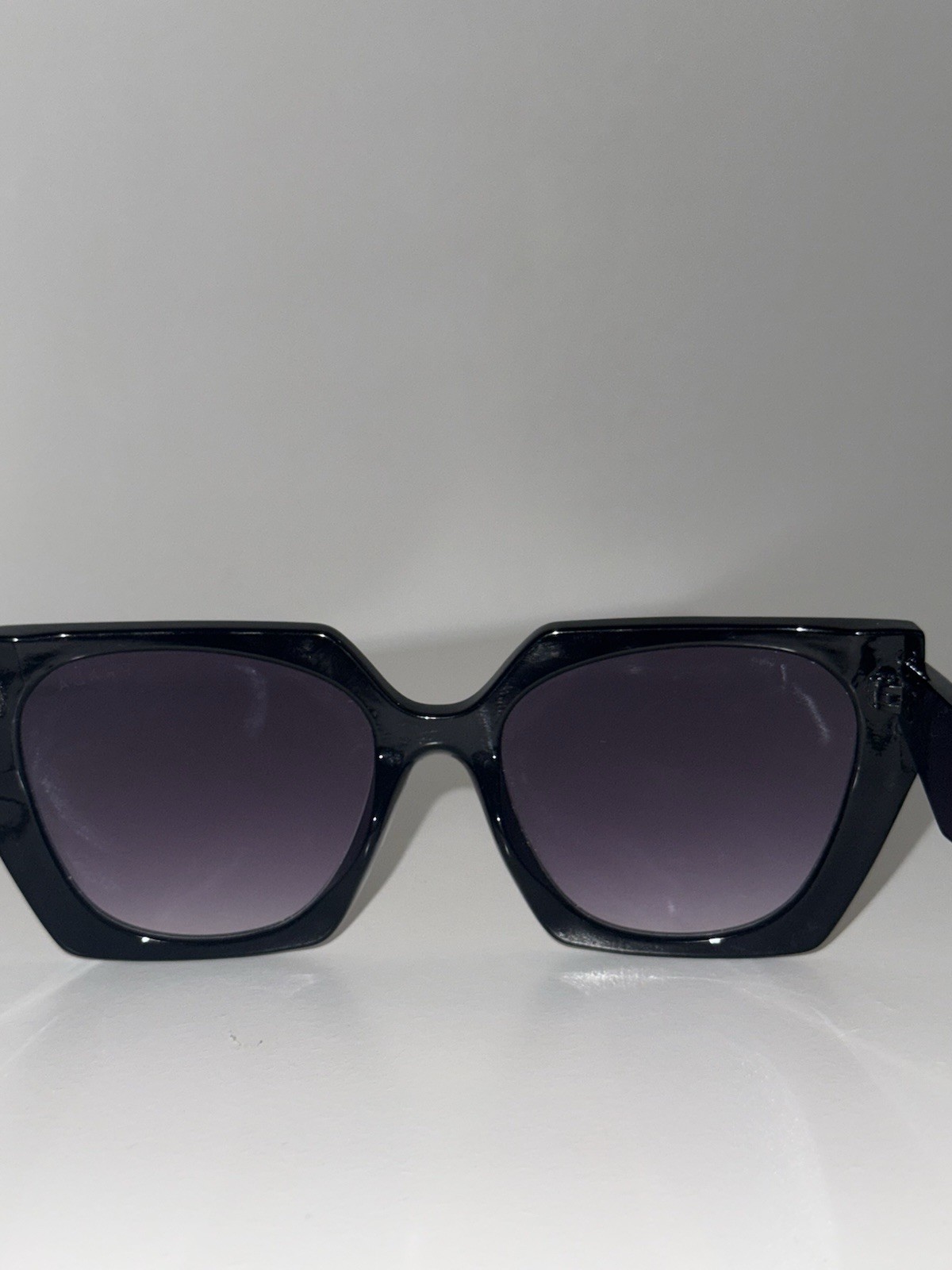 PRADA Sunglasses PRADA PR15WS Black size 55 women’s, Great Condition, Used