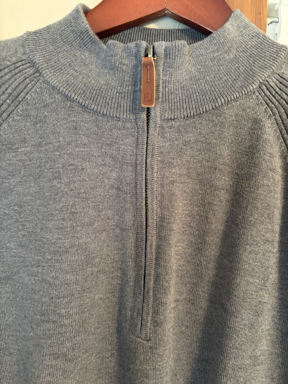 FootJoy Men’s Gray Knit Pullover Sweater 1/4 Zip Mock Neck 2XL The Kahkwa Club