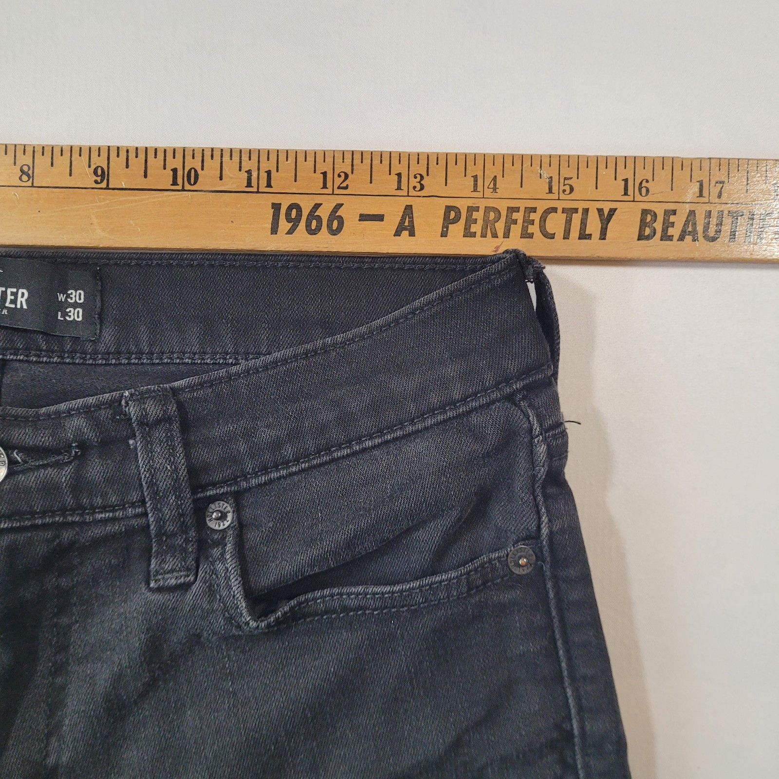 Hollister Super Skinny Jeans Men’s 30×30 Faded Black Advanced Stretch Denim