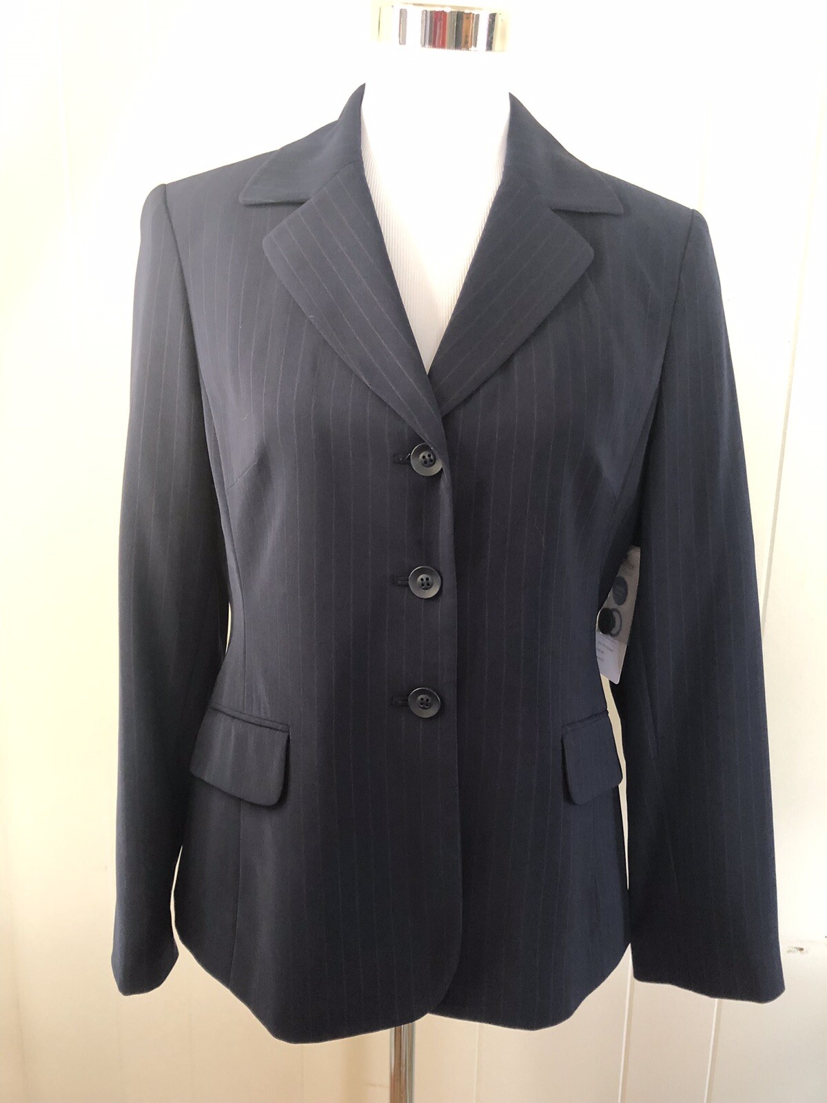NWT East 5th Nanotex Fabric (Resists Spills) Pin Stripe Career Blazer Blue Sz 8P