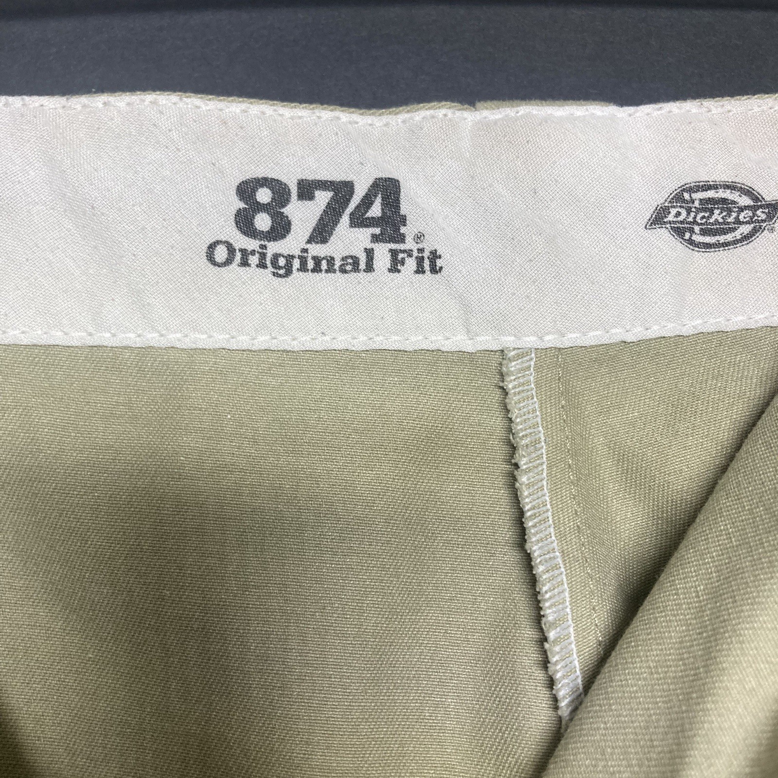Dickies 874 Work Pants Khaki Cotton Chino Original Fit Size 50×30 work worn