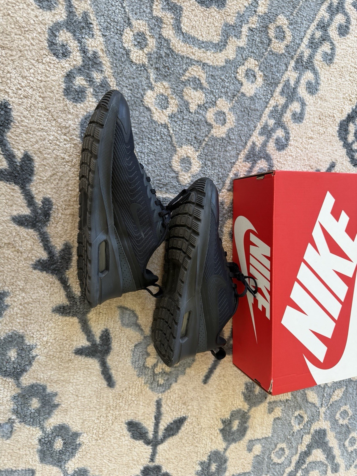 Nike Air Max Nuaxis Mens Size 8 Triple Black Running Sneakers Trainer Shoes