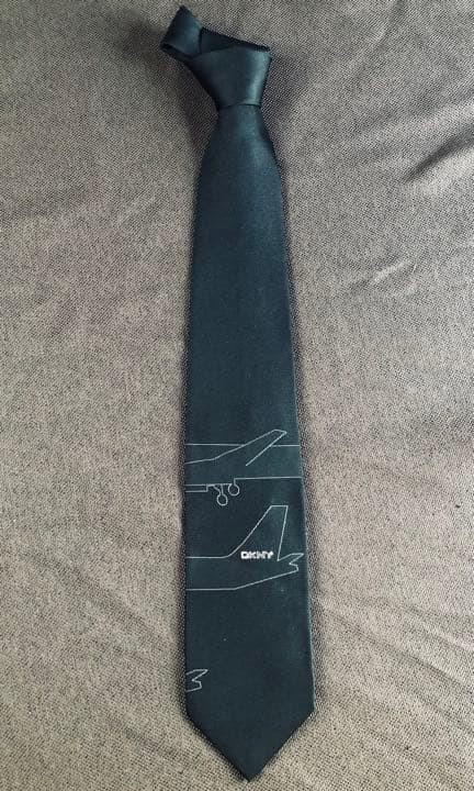 Donna Karan NY Tie dk-01 Black with Airplane Design 8.3cm Width