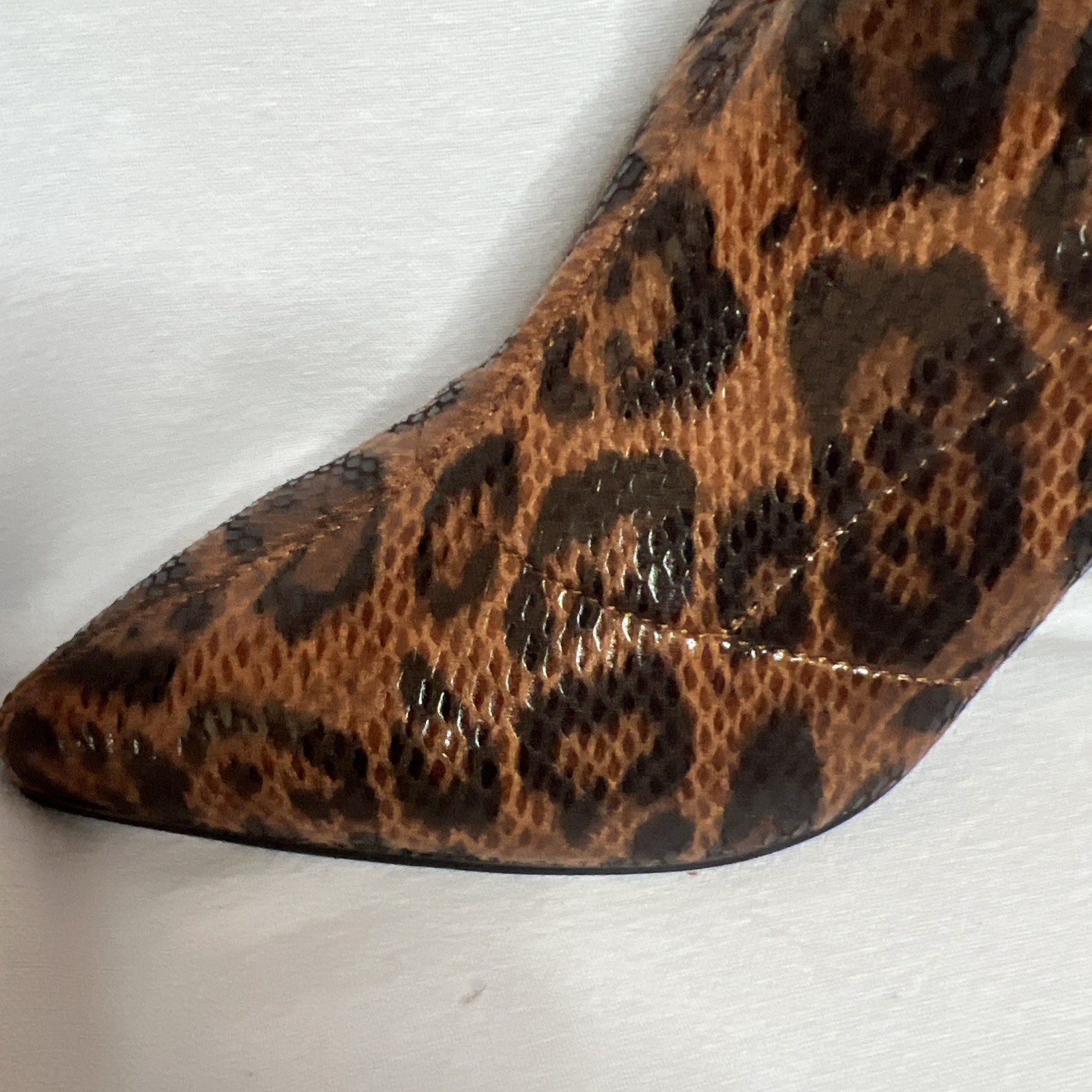 Charles by Charles David Brown Leopard Tall Stretch Boot “Dalton” Size 8.5 (E1)