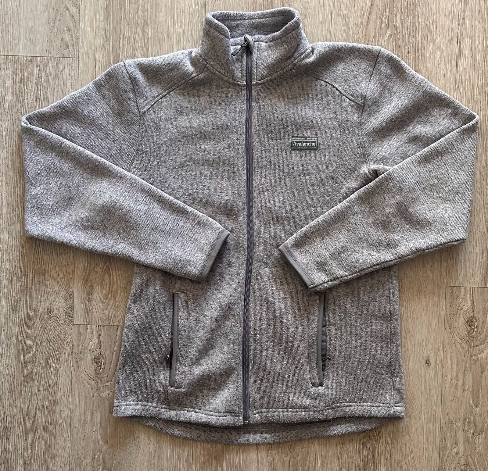 Avalanche Women’s Full Zip Sweater Fleece Jacket Gray Size Medium