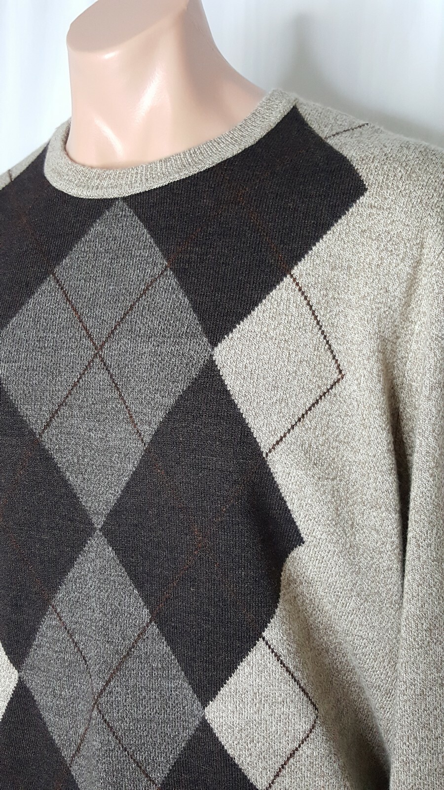 Dockers Men’s Beige Multi Argyle Long Sleeve Crew Neck Pullover Sweater Size XL