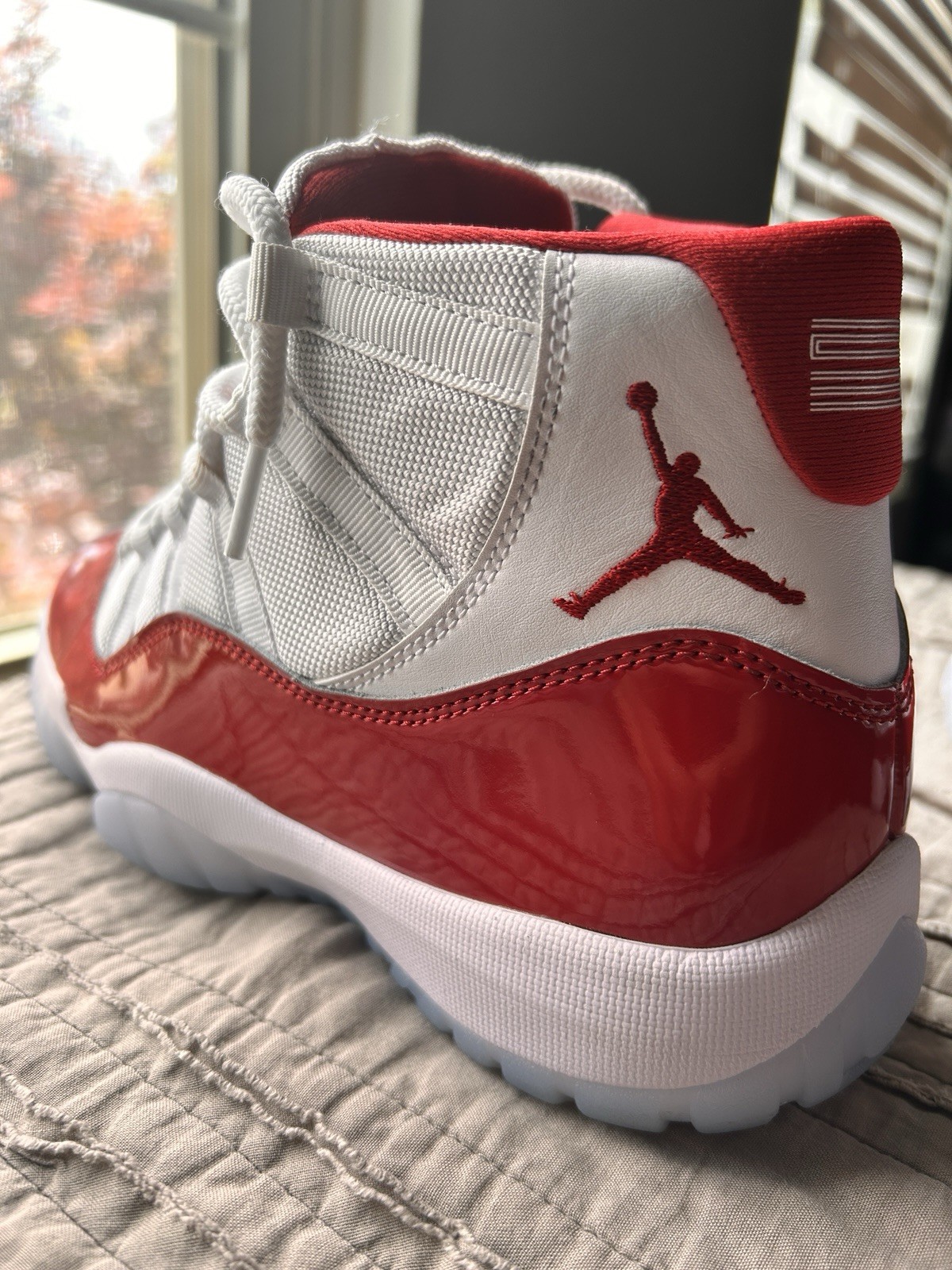 Jordan Air Jordan 11 Retro High Cherry White/Varsity Red/Black 2022 CT8012-116
