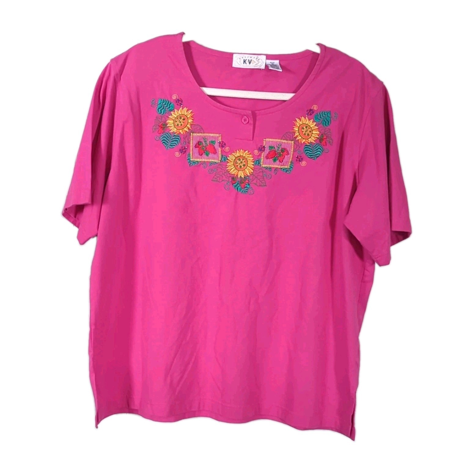 Vintage 90s Women’s 1X Plus Pink Floral Embroidered Sunflower Tee Grandmacore
