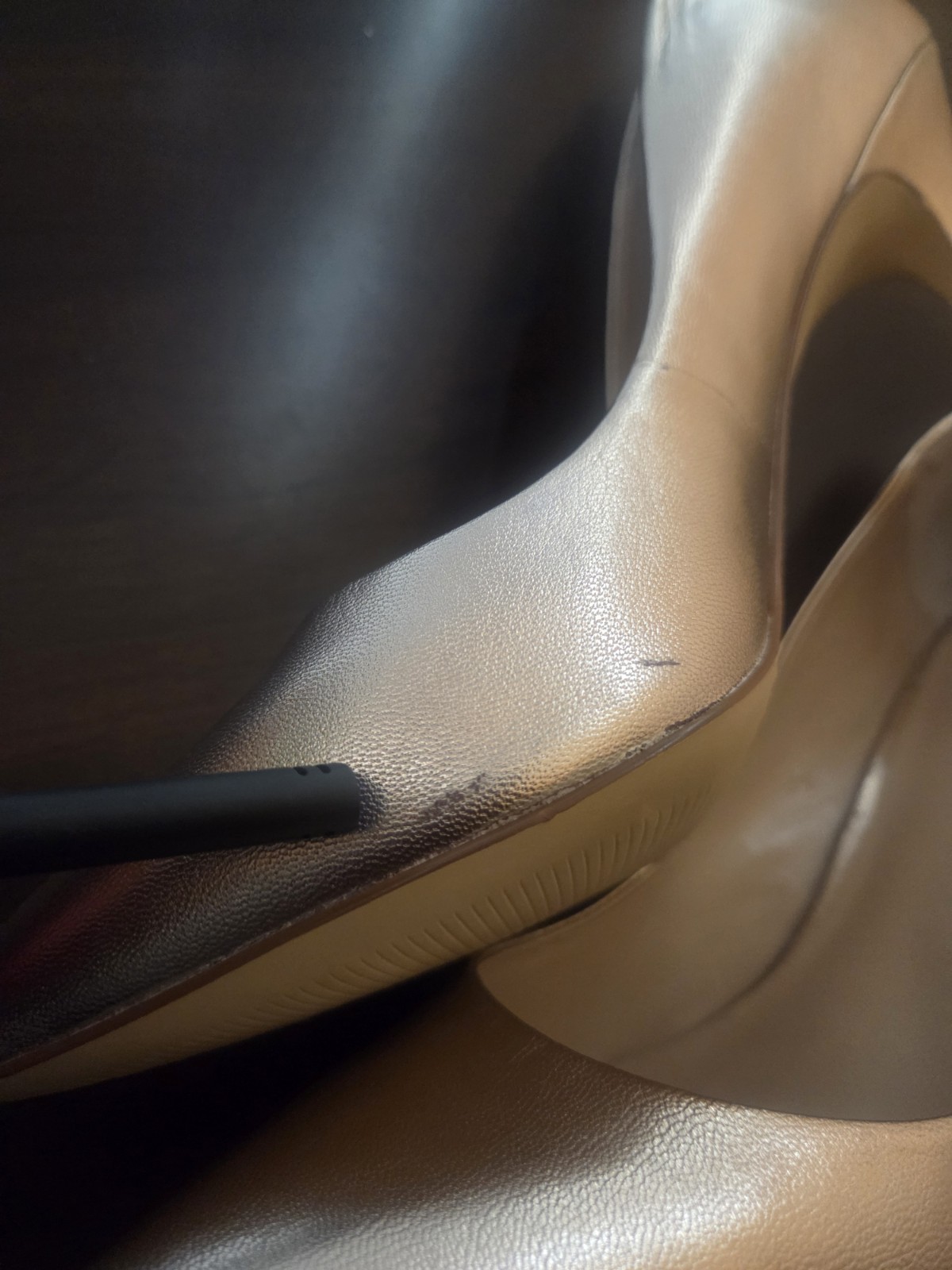 Charles By Charles David Women’s Rose Gold Leather Pumps US Size 10