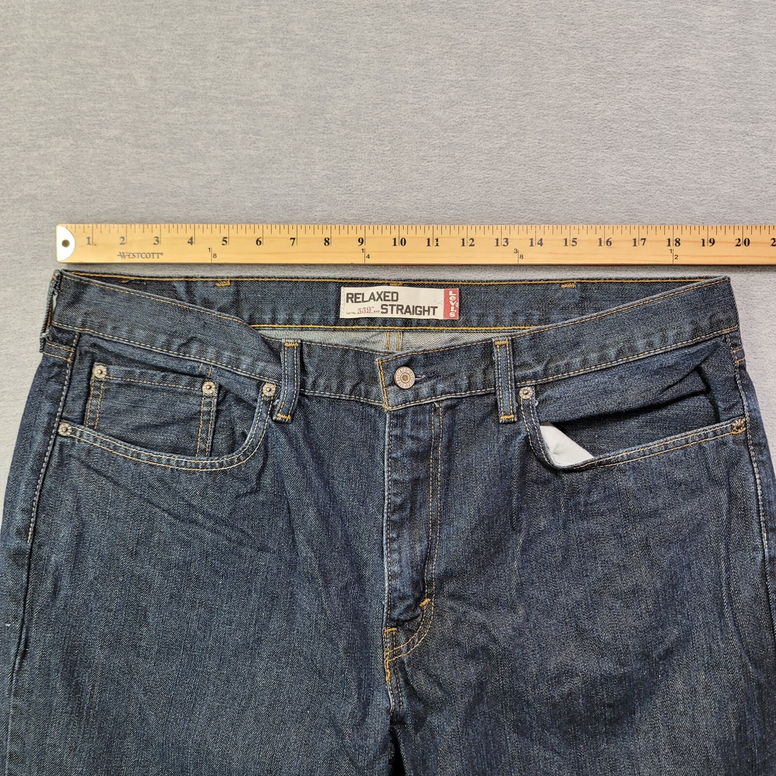Levis 559 Jeans Mens 38×34 Blue Relaxed Straight Leg Denim Vintage Casual