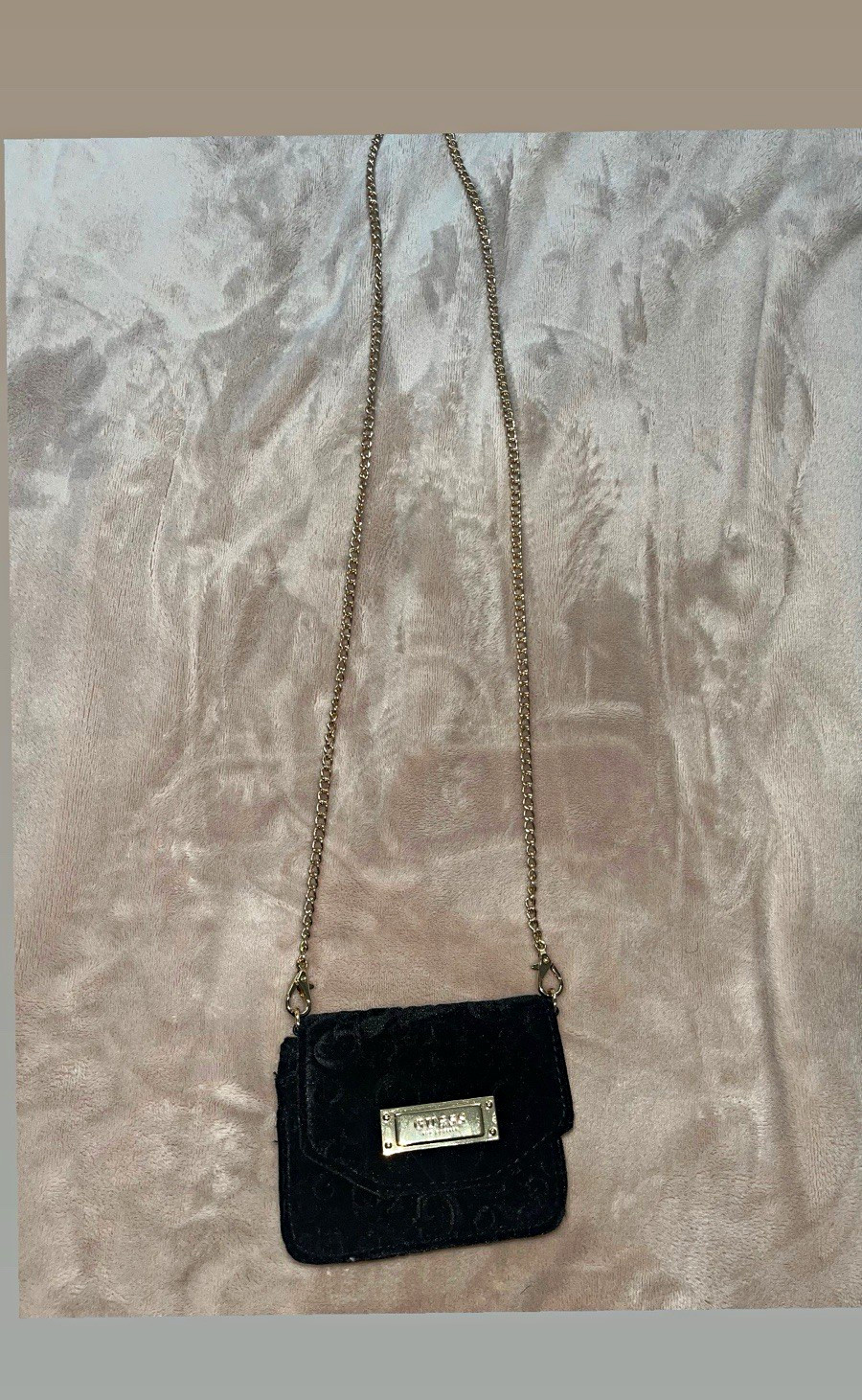 Guess Black Small Mini Crossbody Bag Chain Strap Magnetic Flap Silver HW Lined