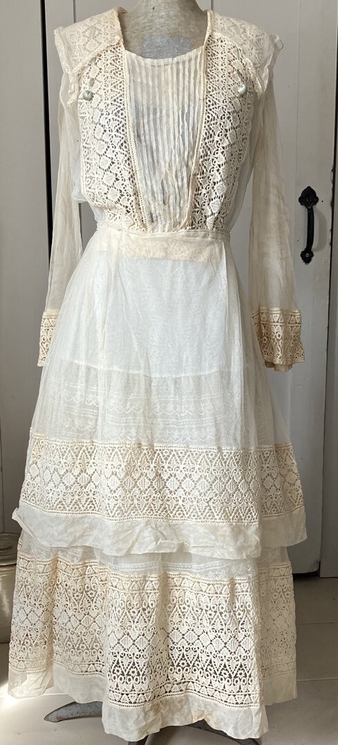 Edwardian Sheer Net and Lace Dress Excellent