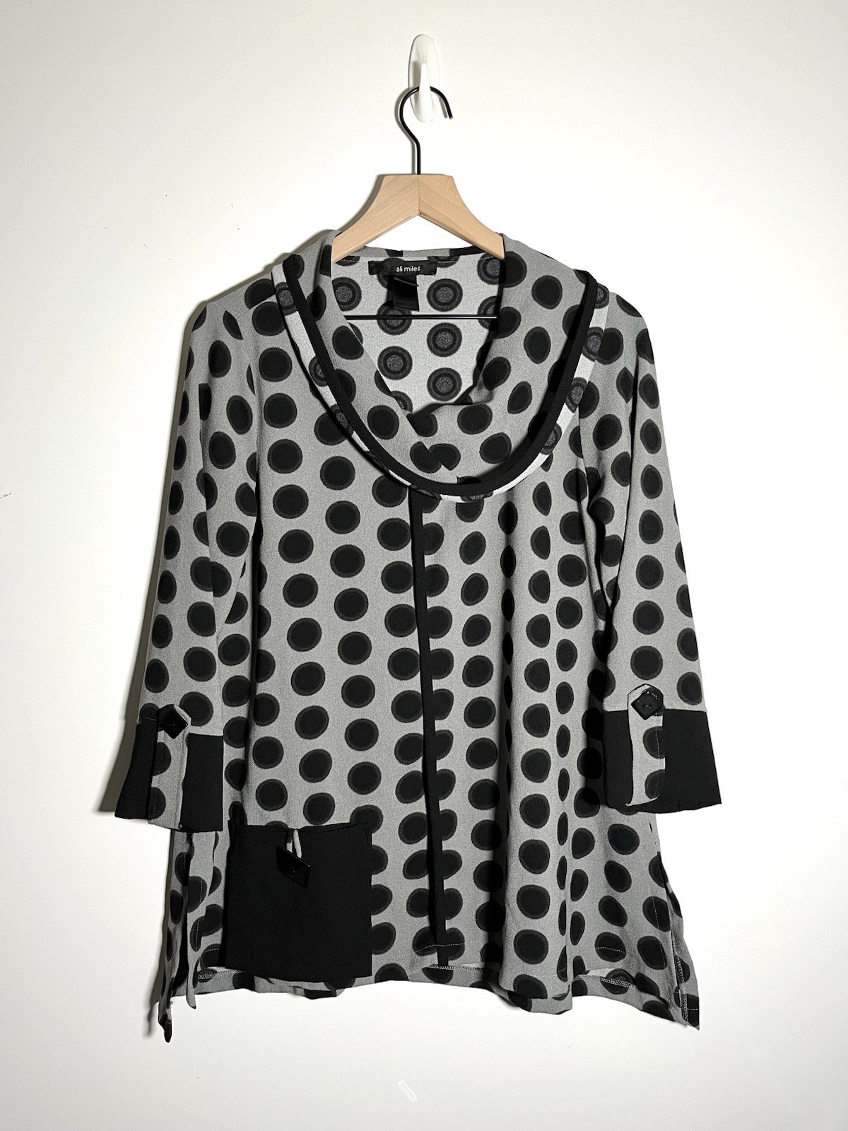 Ali Miles Gray Black Polka Dot Cowl Neck Tunic Long Sleeve Swing Artsy