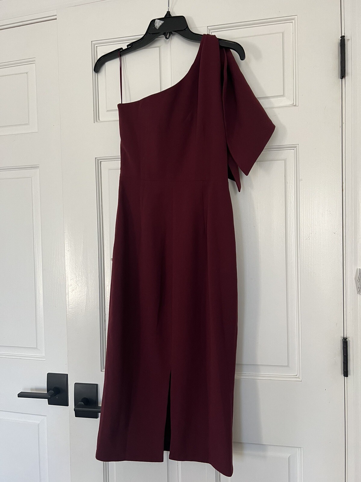 Dress The Population Dark Magenta Tiffany One-Shoulder Midi Dress Small