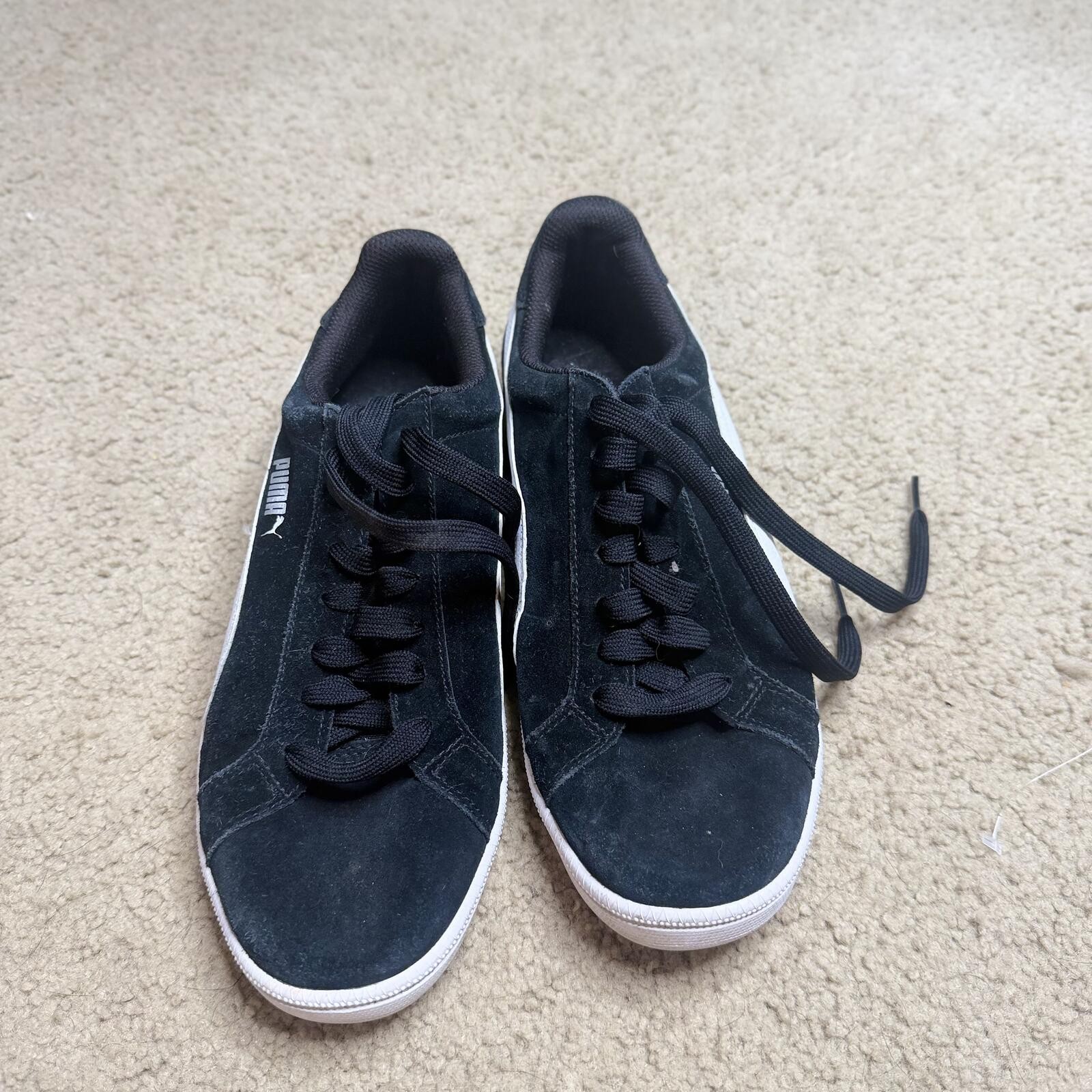 Puma Smash v2 Black White Suede Sneakers Men’s Size 10.5 Casual Shoes