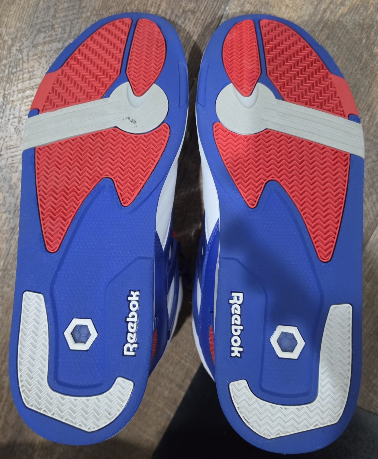 Reebok Pump Omni Zone II Hexalite Red White Blue Men’s Size 15 HO1315