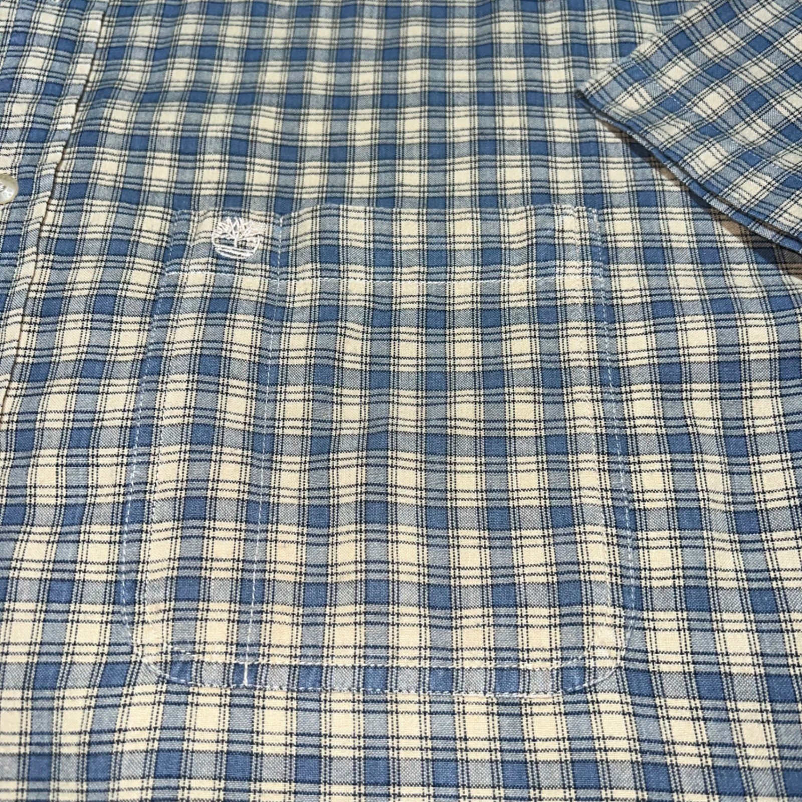 Timberland Mens XL Short Sleeve Button Down Shirt Blue Plaid Cotton Casual Logo
