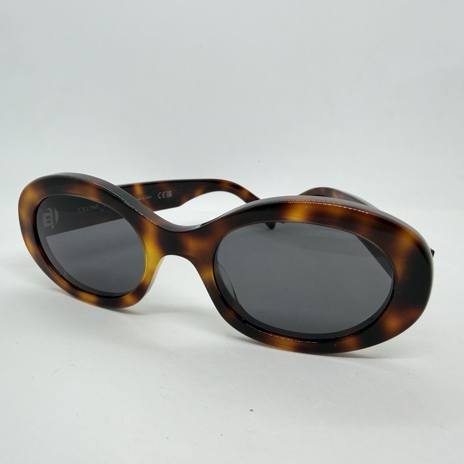 CELINE Triomphe women’s oval sunglasses + hard case +bag 52mm CL40194U Tortoise