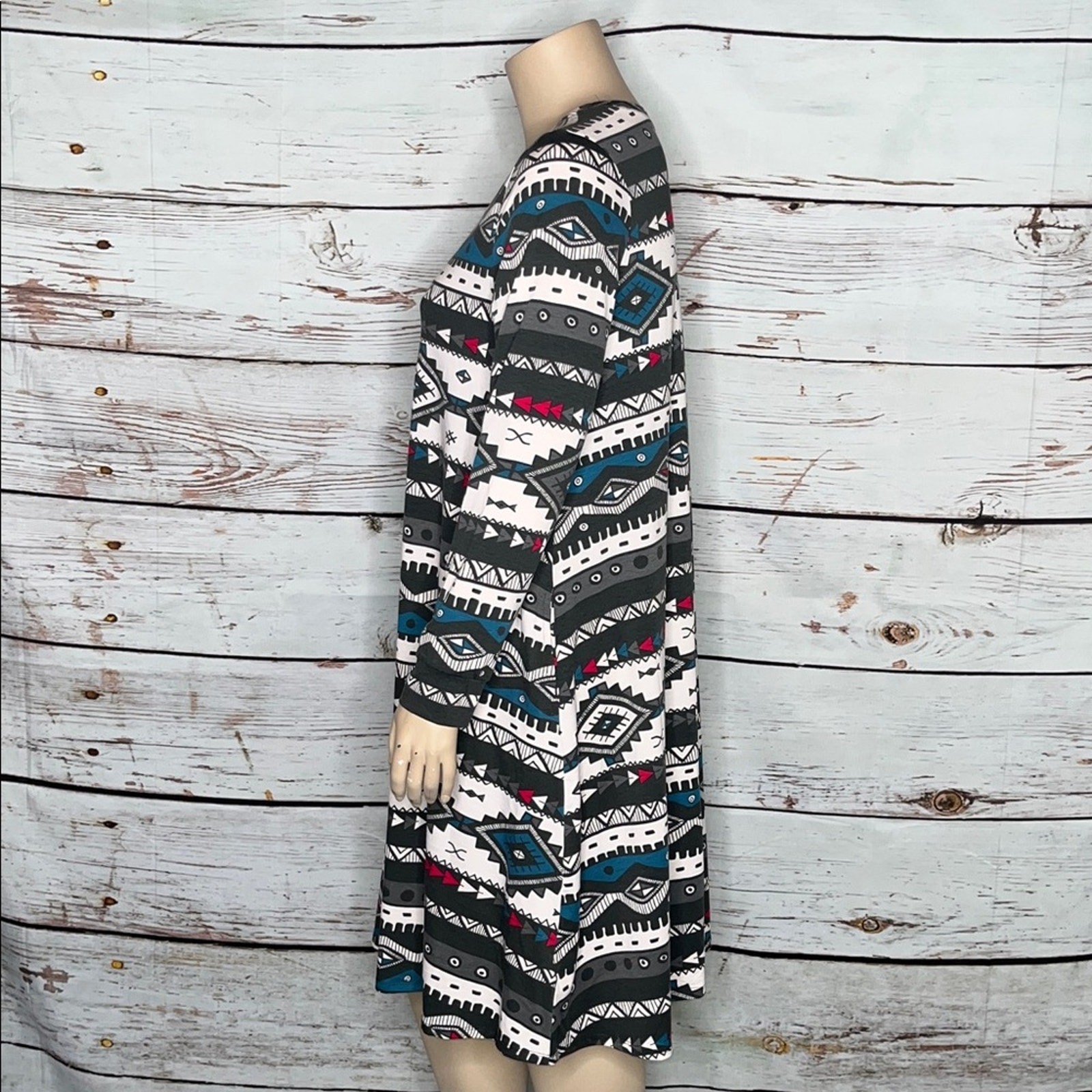 LuLaRoe NWT Size XL Gray & Blue Aztec Print Emily Swing Dress w/ Pockets