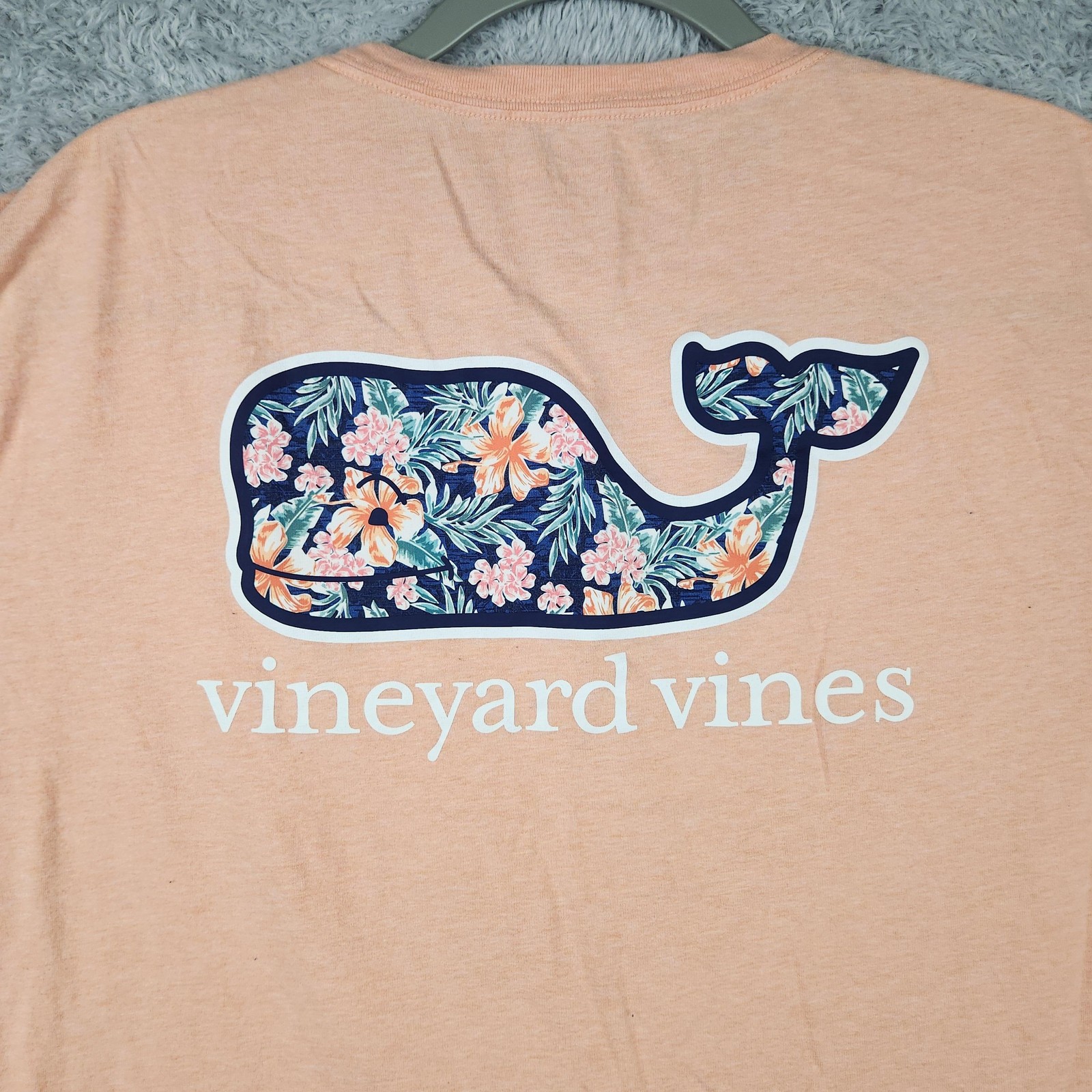 Vineyard Vines Shirt Mens XL Orange Tropical Whale Pocket Logo Graphic Tee