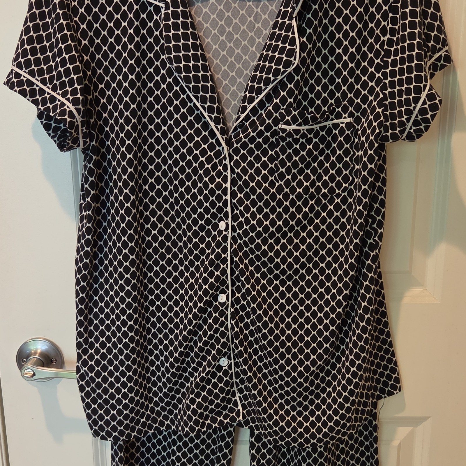 Tart Intimates Women’s S 2pc Pajama Set Black/White Geometric Button Front D26