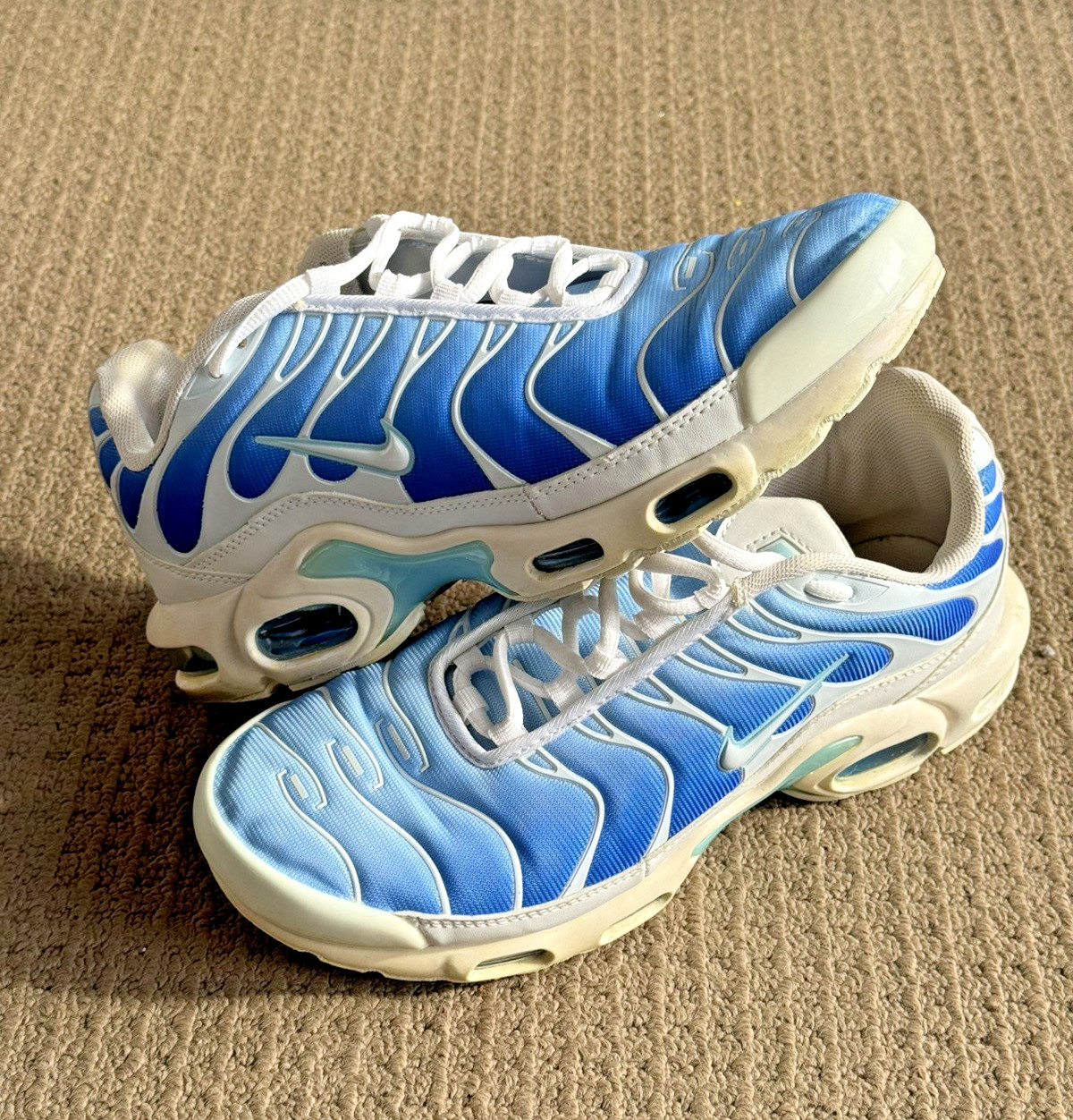 Nike Air Max Plus TN Battle Blue Sky Blue Mens Size 9.5 UK8.5 (852630-411)
