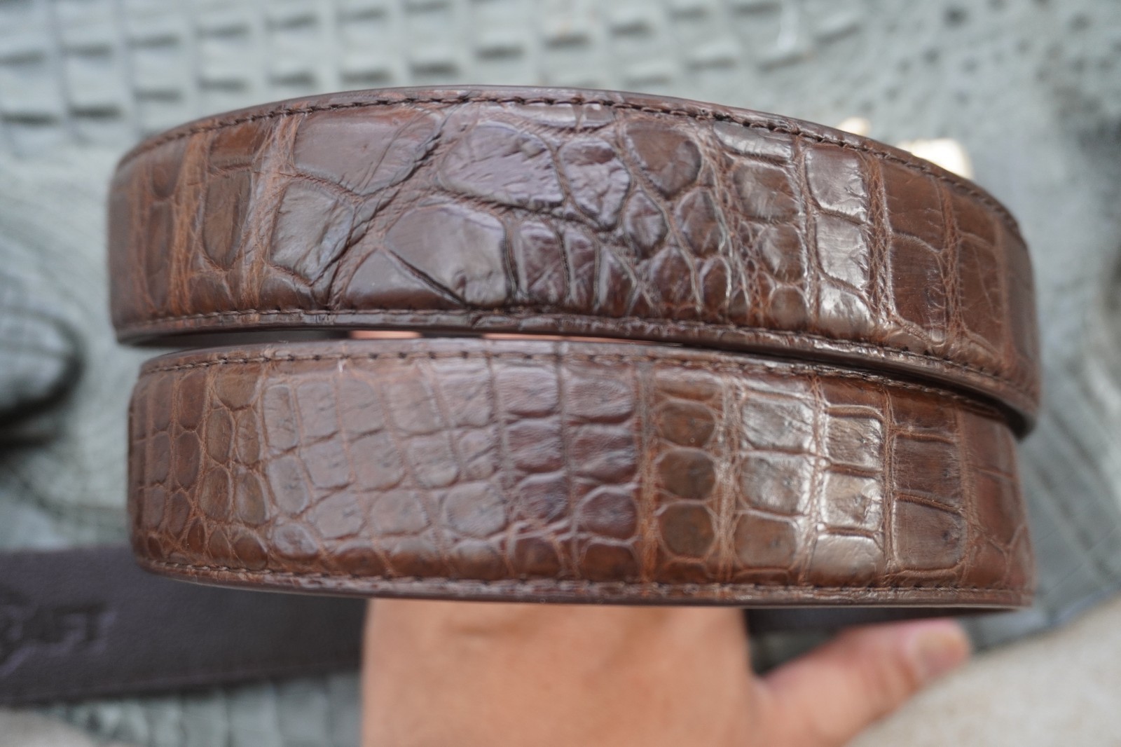 W1.3 inch Brown Genuine Crocodile Belly Leather Skin Men’s Belt Buckle #R63