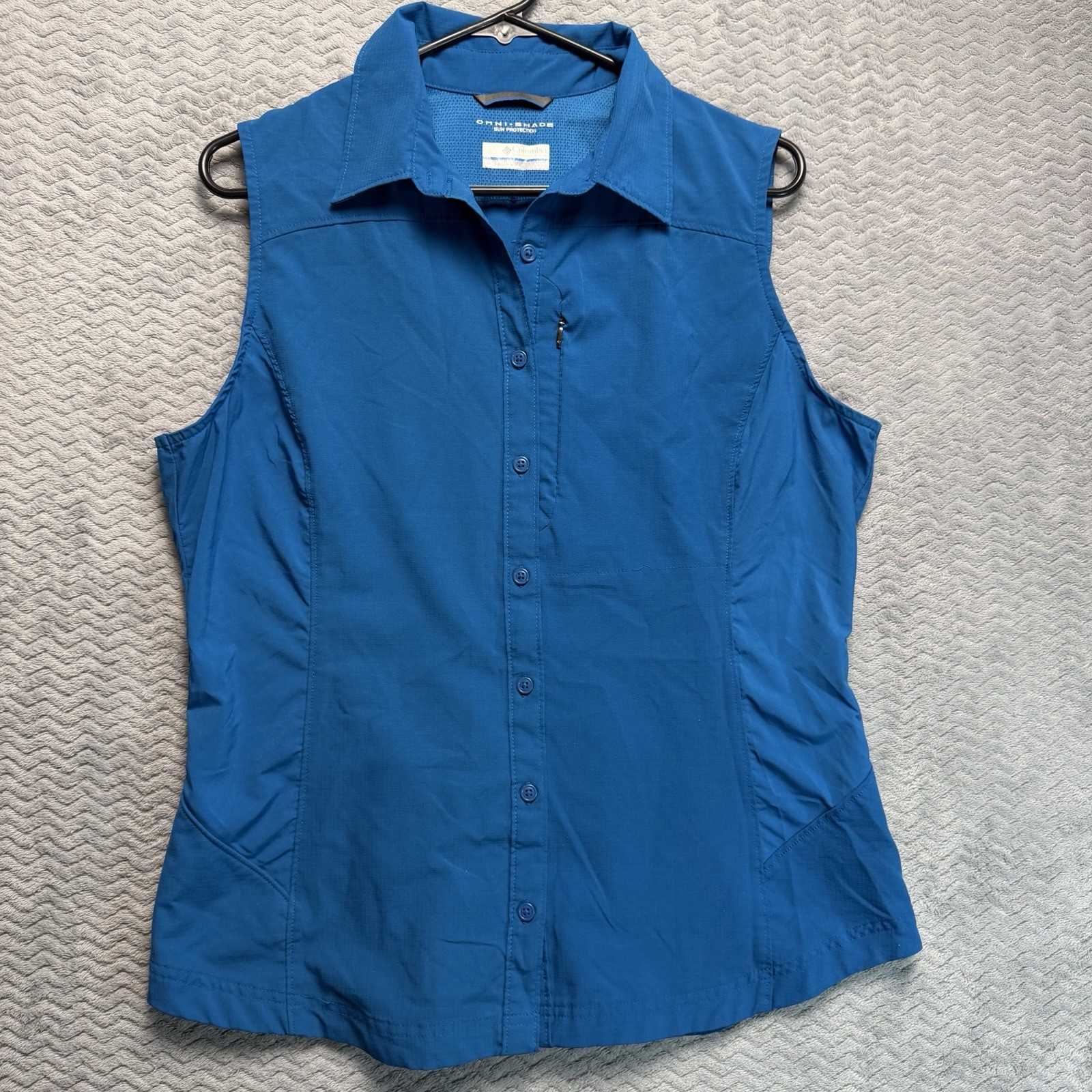 Columbia Shirt Womens Size L Blue Omni Shade UPF 40 Sleeveless Button Vented