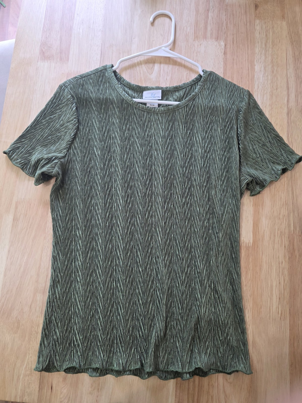 Jaclyn Smith Women’s Green Textured Knit Stretch Crew Neck Pullover T-Shirt M