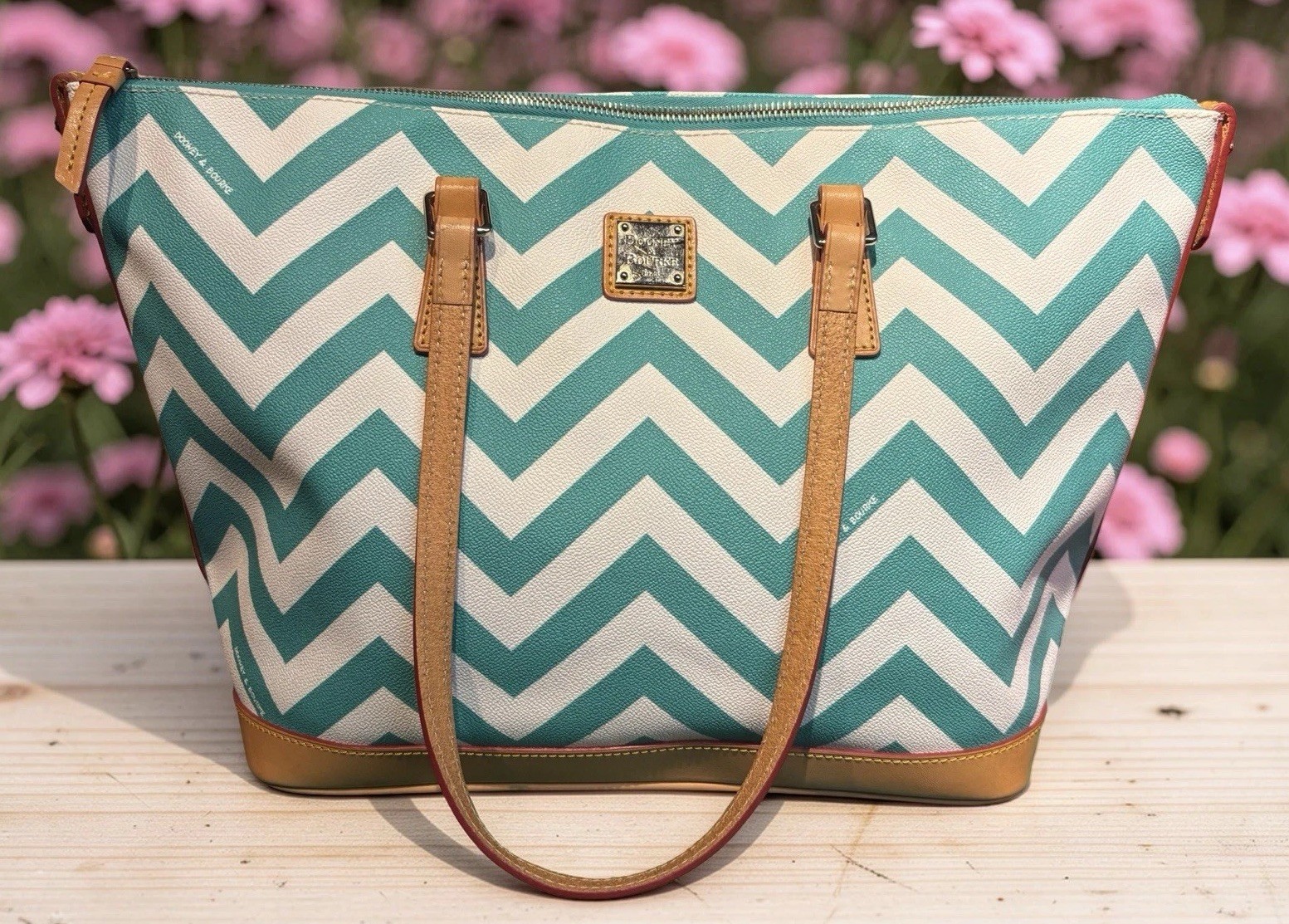 Dooney Bourke Turquoise Spearmint Green Chevron Large Shopper Tote Shoulder Bag