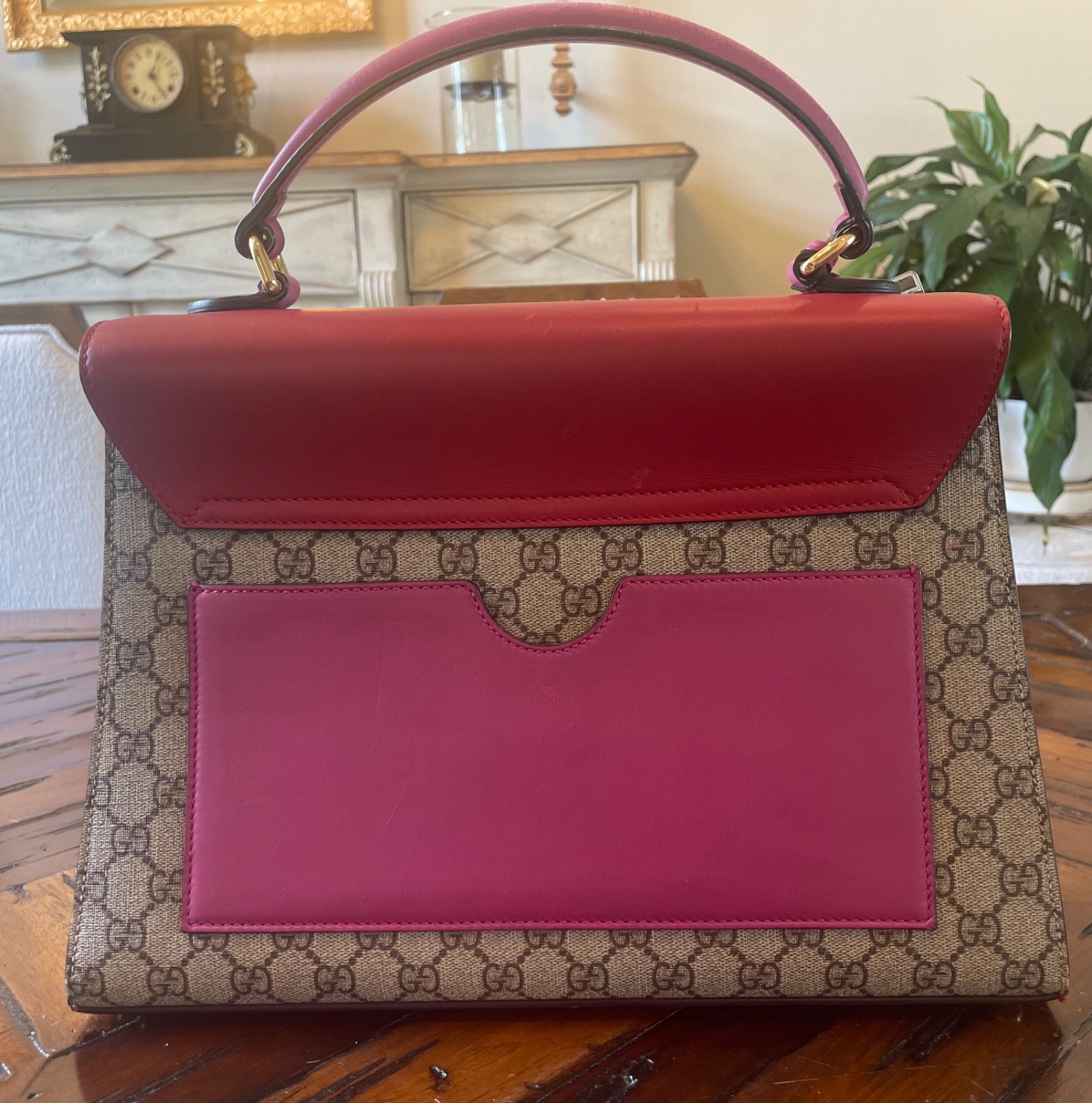Gucci GG Supreme Monogram Canvas Top Handle Bag Handbag Purse