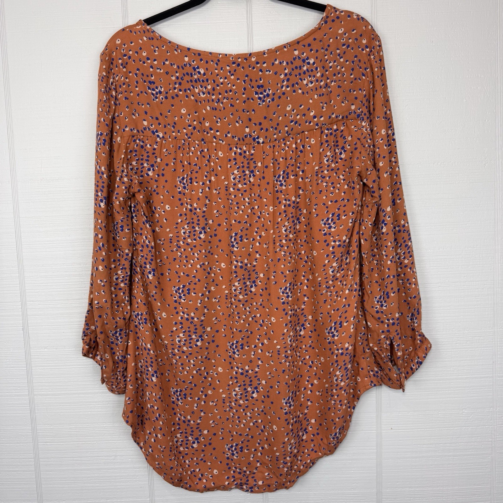 NWT Bridge & Burn Linn Top Blue Spotted Print High Low 3/4 Sleeves Loose Fit S