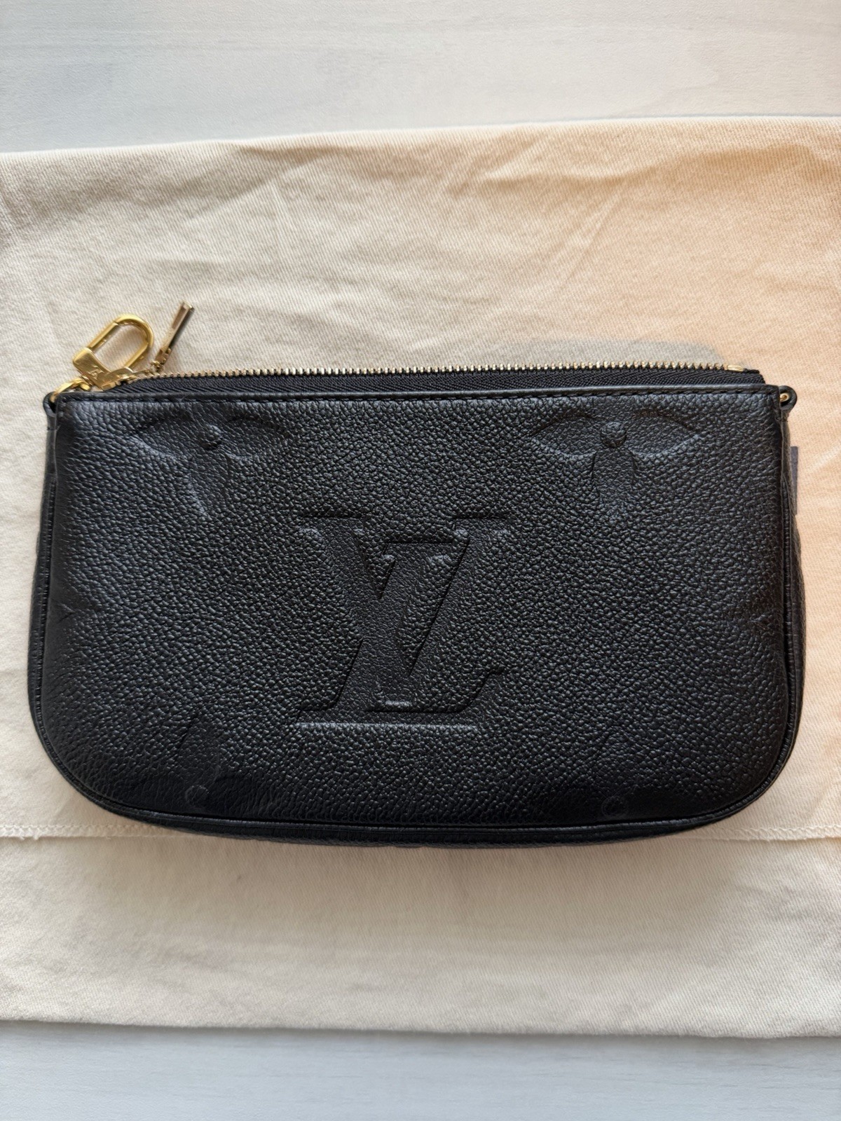 Louis Vuitton Multi Pochette Shoulder Bag Black Leather