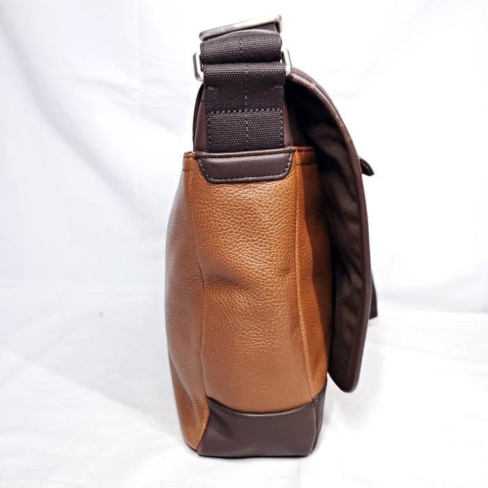 COACH CAMDEN Pebbled Smooth Leather Messenger Bag 3a