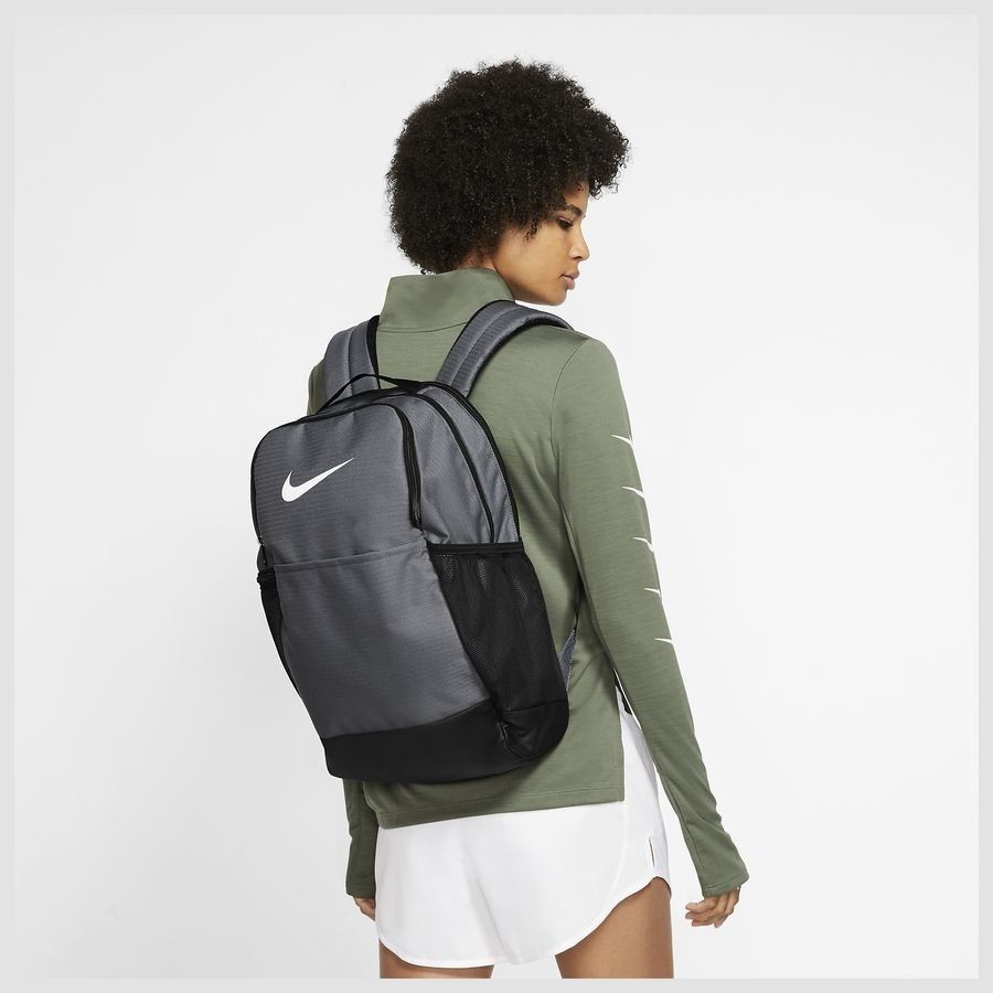 Nike Brasilia – Medium Training Backpack 24L – Flint Grey – BA5954-026
