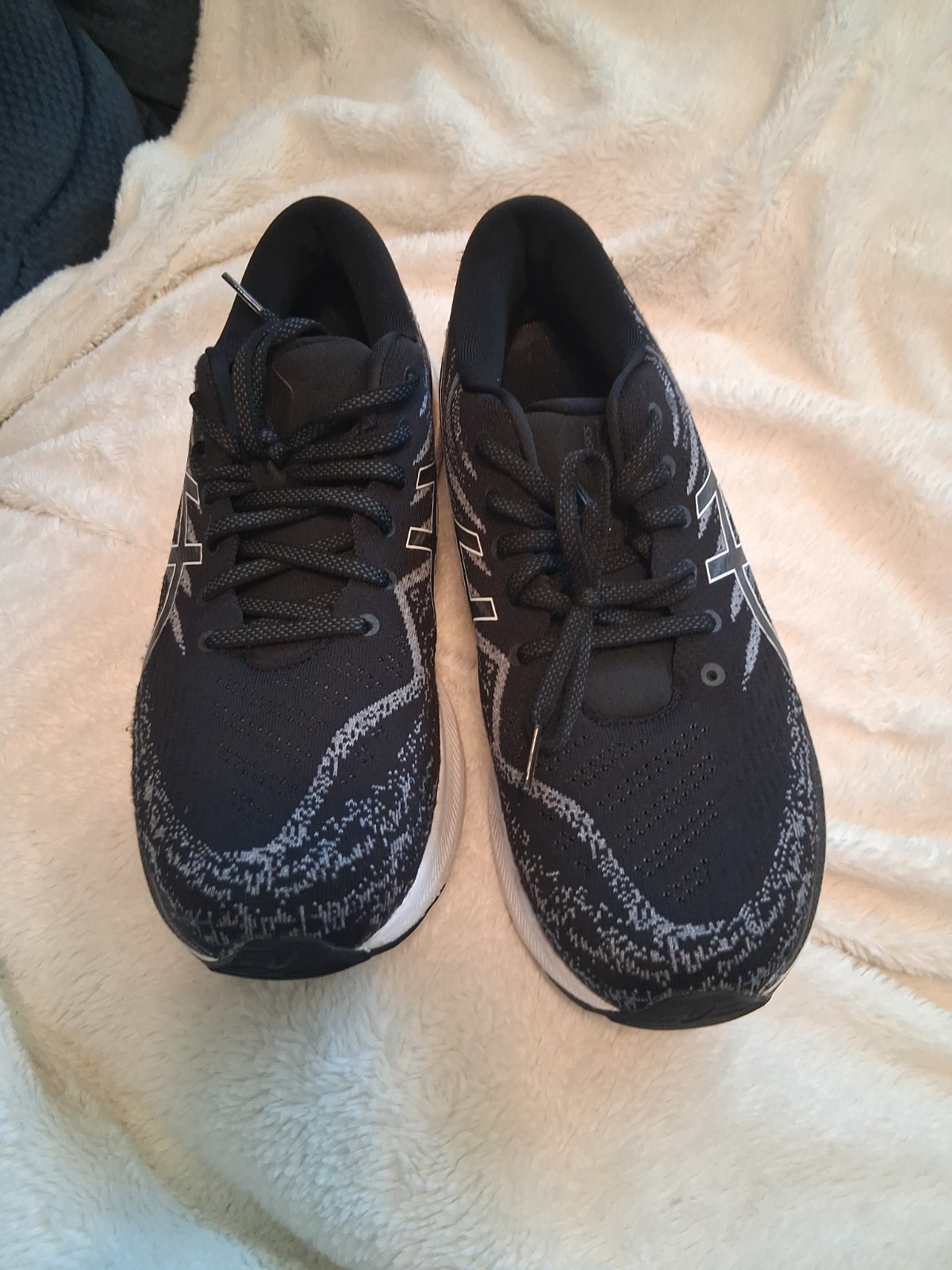 Asics Gel Kayano 29 Mens Running Shoes Black Size 12 US 46.5 Euro 1011B440