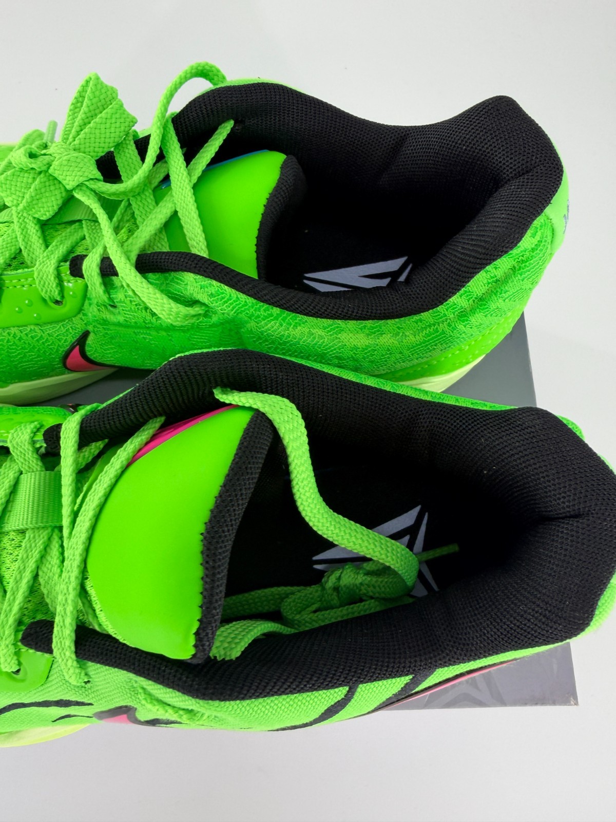 Nike Ja 2 NRG NY Green Strike Hyper Pink Black IB8235 300 Men’s Size 10 New