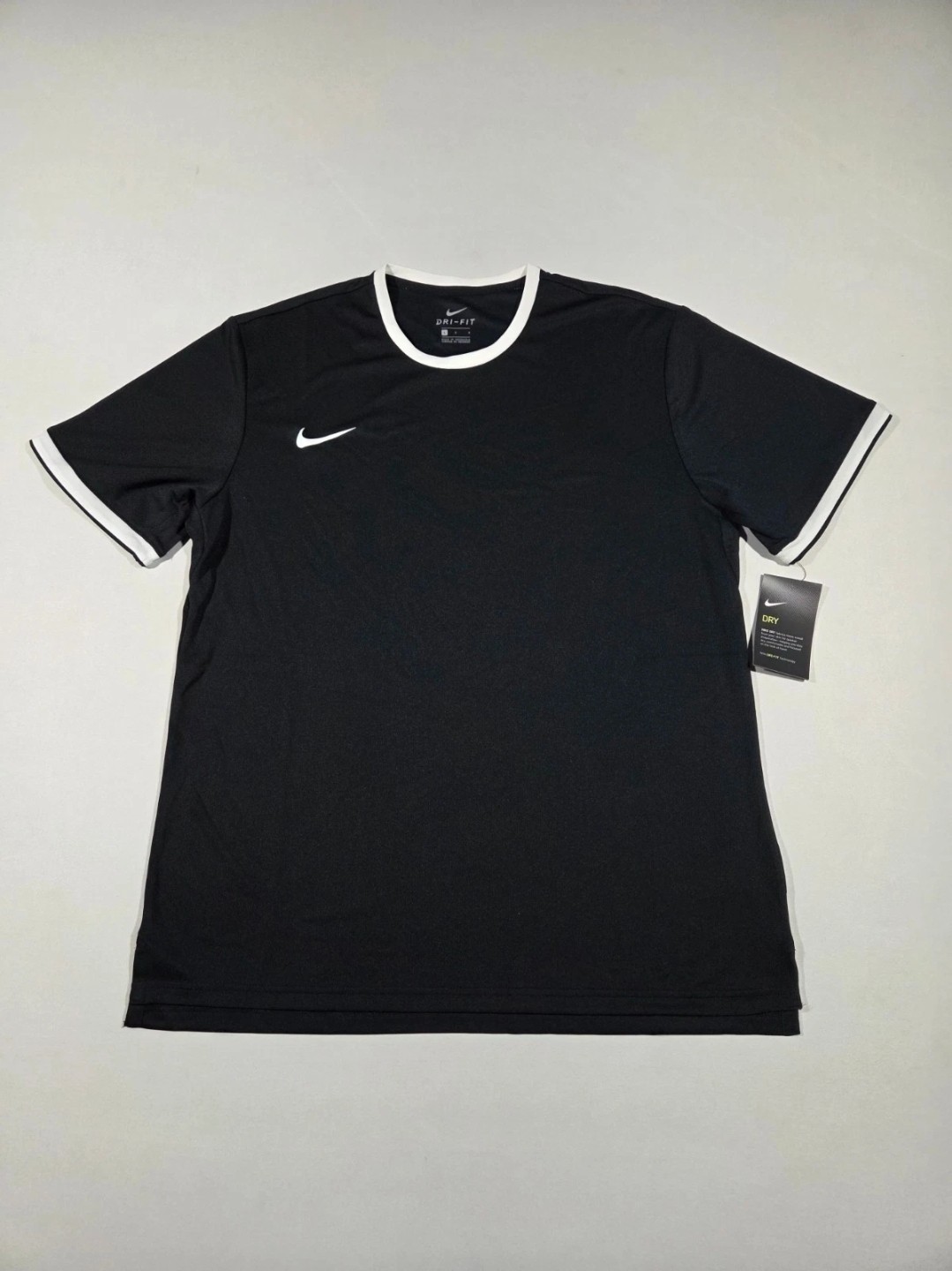 Nike Mens Training Dri-Fit Training Shirt Black 840167 NWT