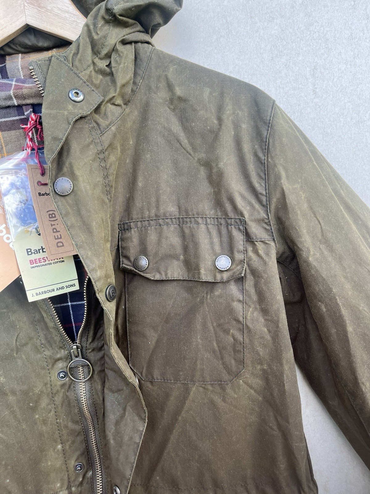 Barbour Dept B Solway Durham Wax Jacket Hooded Beeswax Men’s Olive – Small