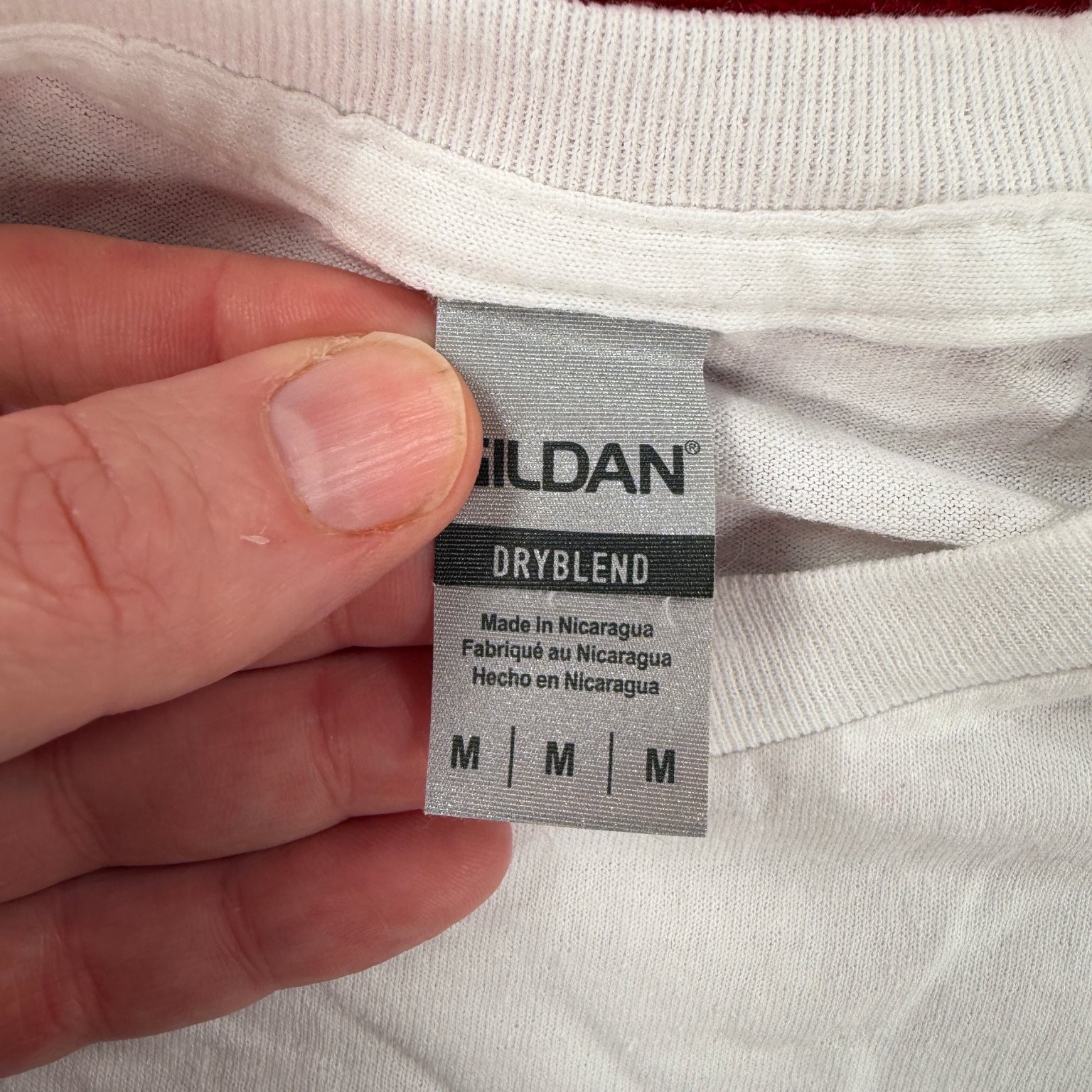 Gildan T-Shirt Men’s White Medium Italia STL The Hill DryBlend Cotton Blend