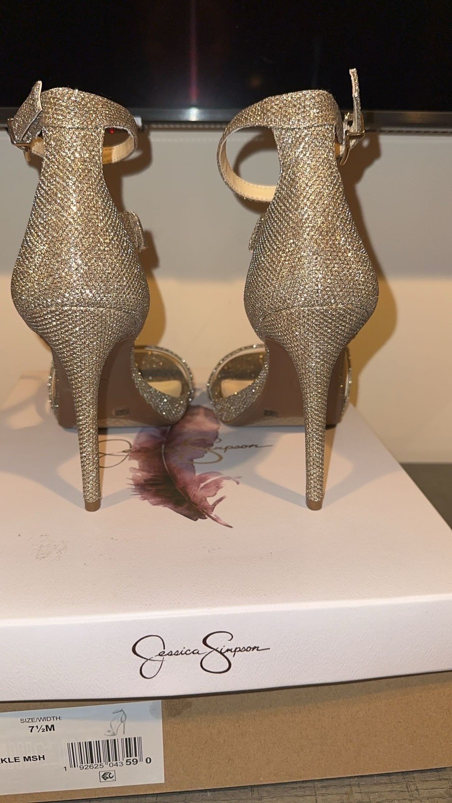 Jessica Simpson Gold Glitter Strappy Heels Women’s Size 7.5 M Open Toe Elegant