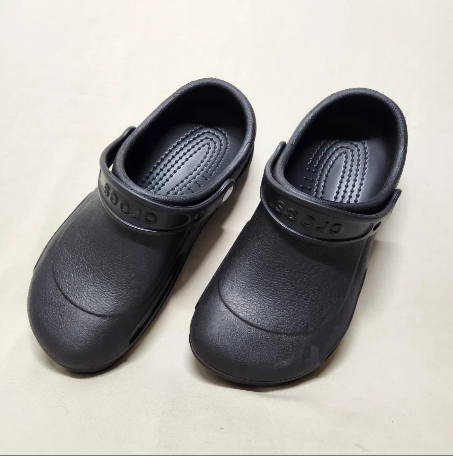 Crocs At Work Bistro Clogs Slip Resistant Waterproof Unisex W-7 M-5