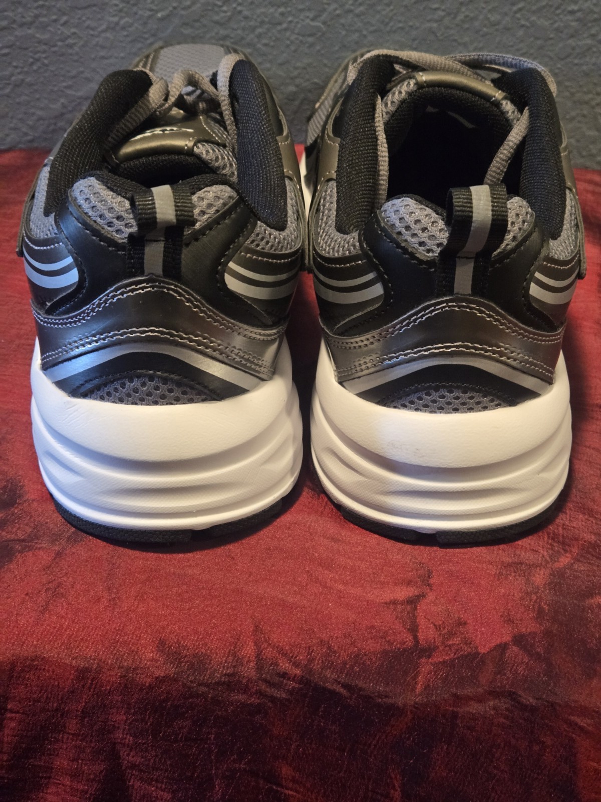 Avia Men’s 5000 Performance Walking Lightweight Breathable Sneakers Size 13 NEW