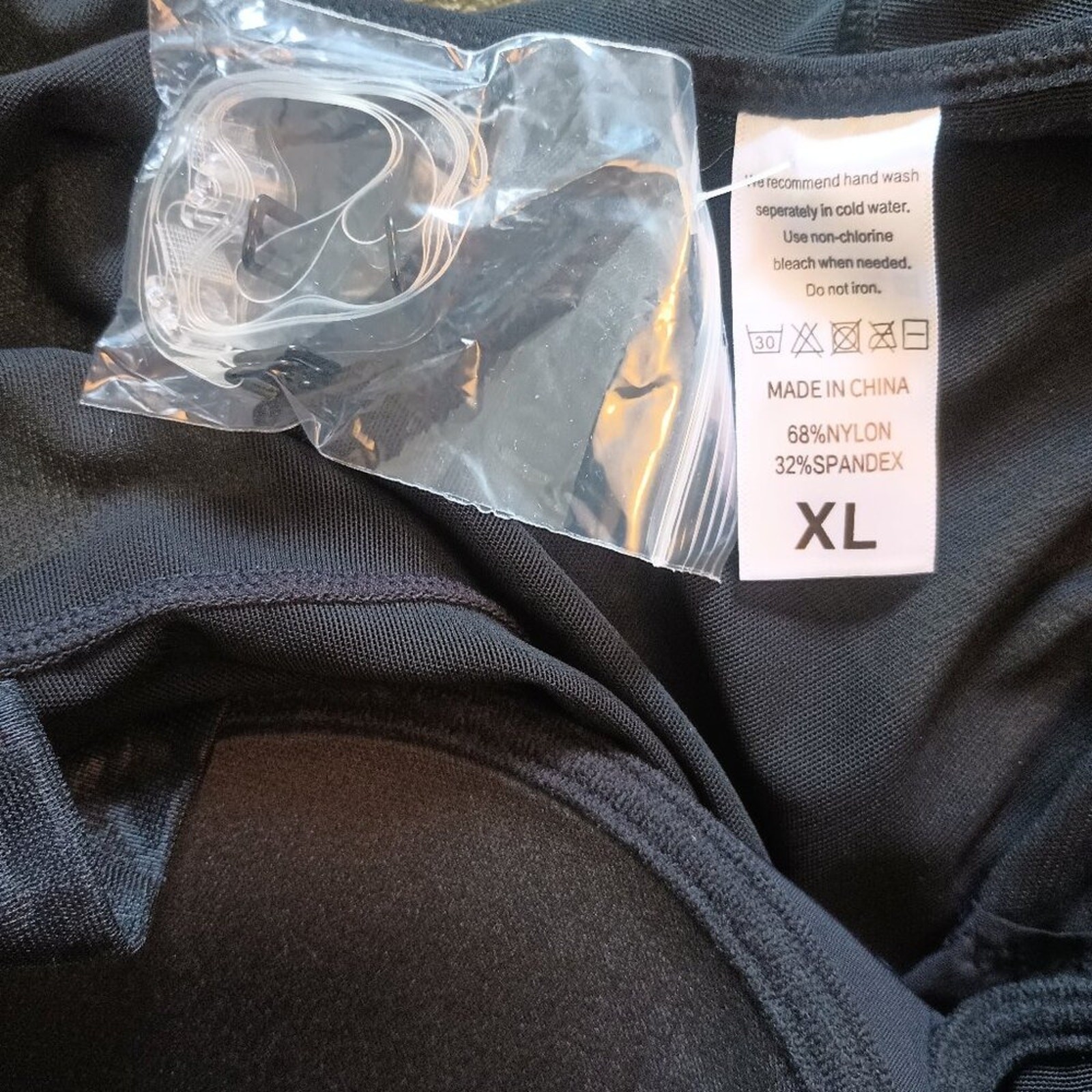 NWOT Shaperin Women’s XL Backless Shapewear with removable straps + clear straps