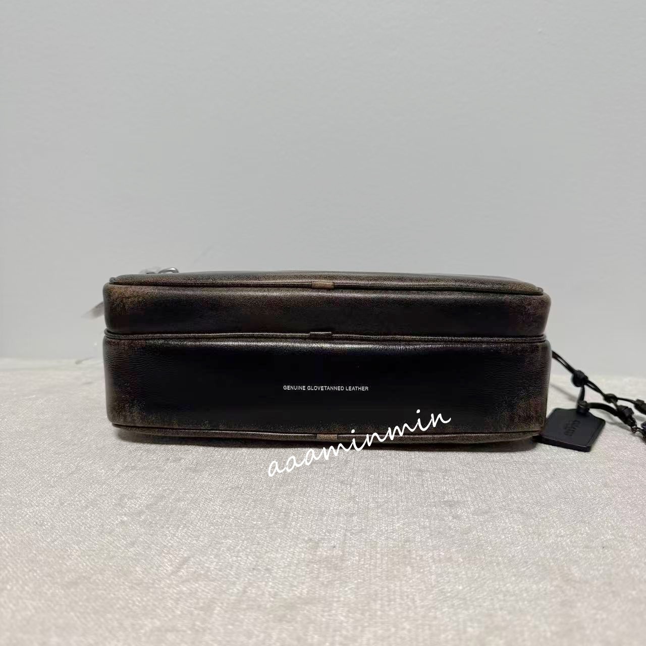 NWT Coach Dakota Crossbody Bag In Loved Leather CDS84 Black/Light Tan