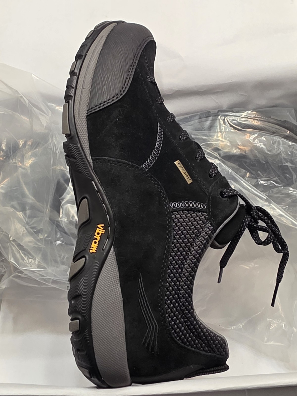 Dansko Paisley Waterproof Suede Lace-Up Sneaker Black/Gray Womens 11 W